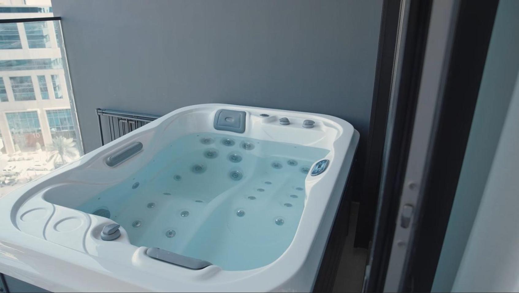 Apartment Luxury - Burj Khalifa View - Private Jacuzzi