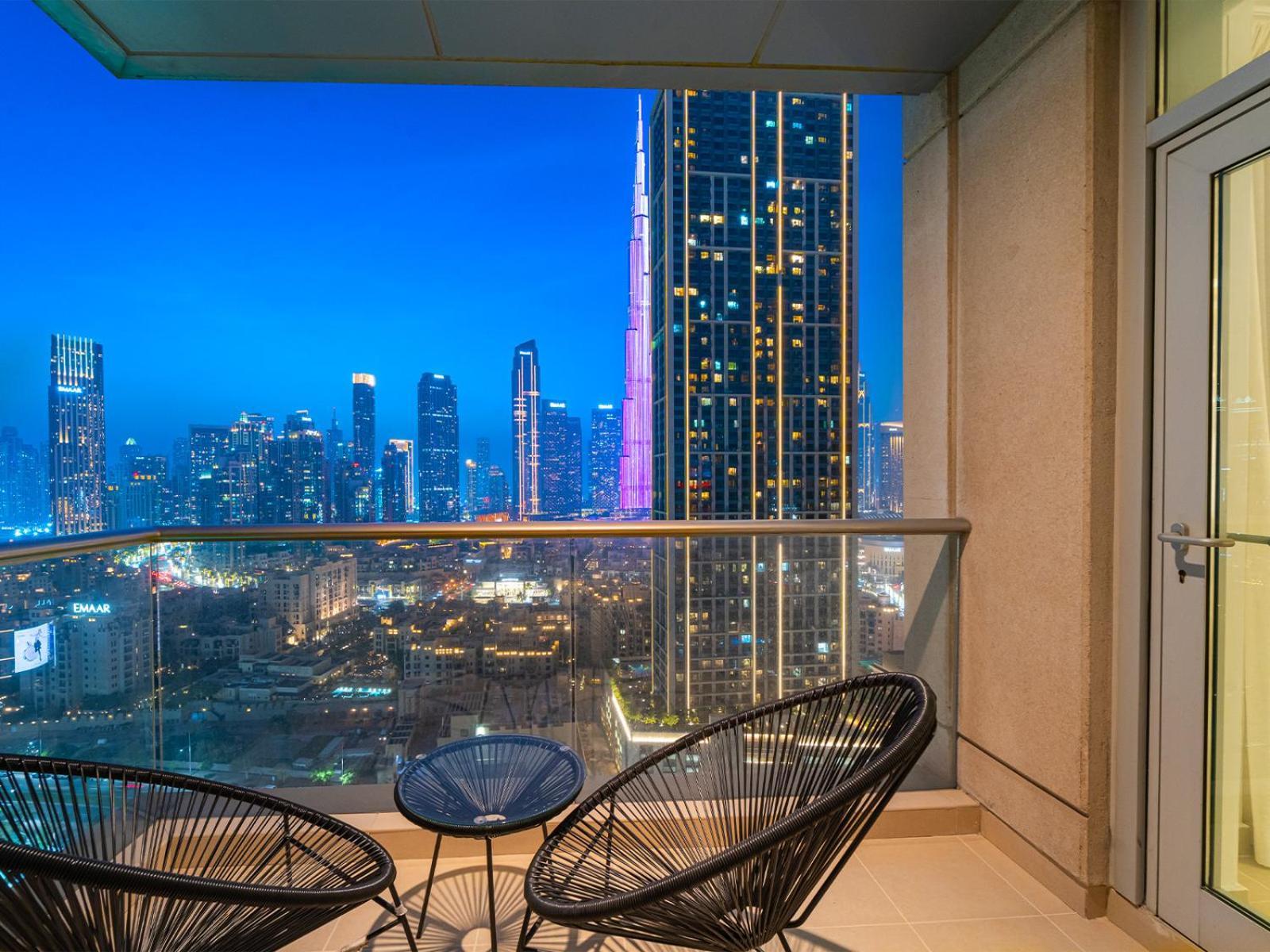 Burj Views 3 Min From Mall Luxury Downtown * Dubai