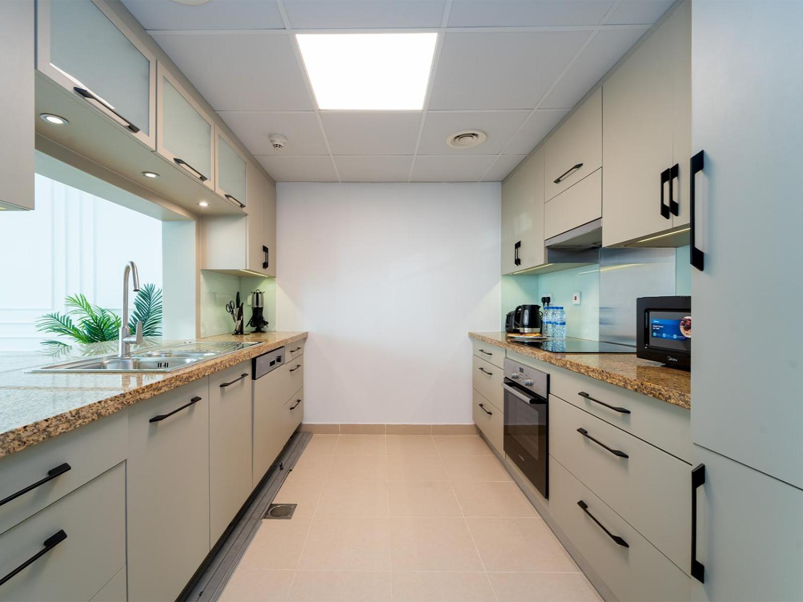 Burj Views 3 Min From Mall Luxury Downtown Apartment *