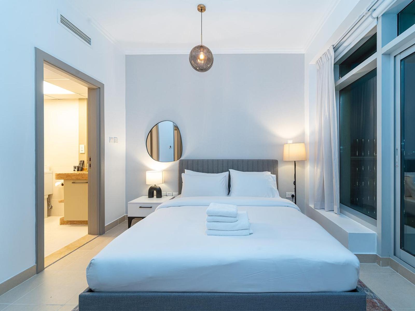 Burj Views 3 Min From Mall Luxury Downtown * Dubai