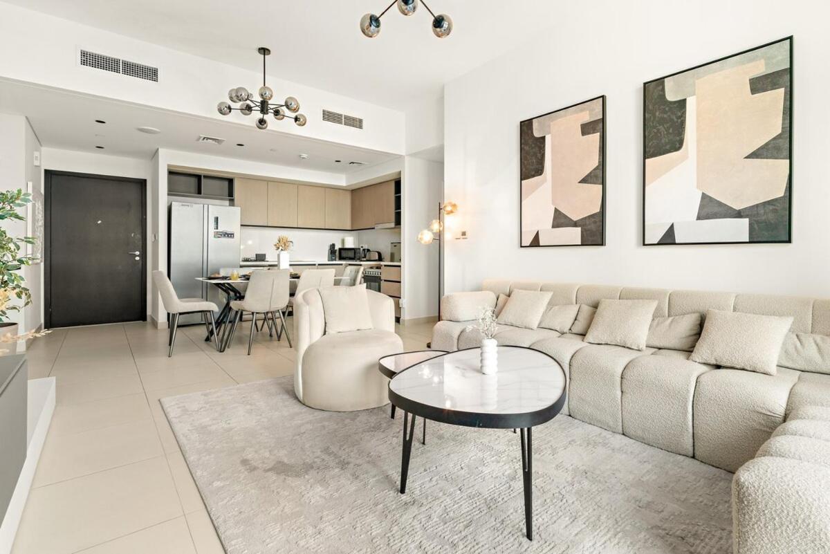 First Class 3br Luxurious Downtown Getaway Apartment *
