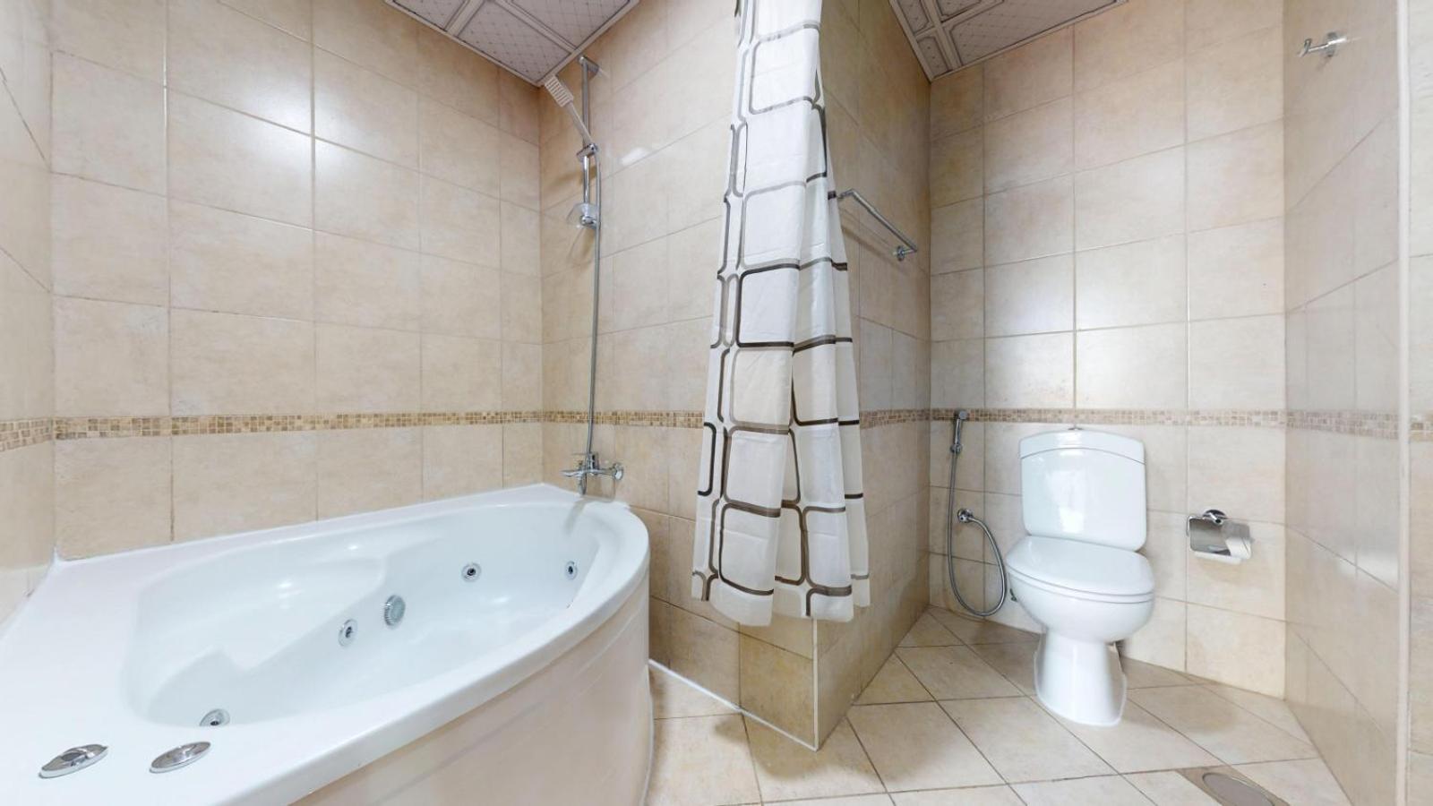 Royal Oceanic - Bright Two Bed On The 14th Floor Apartment *
