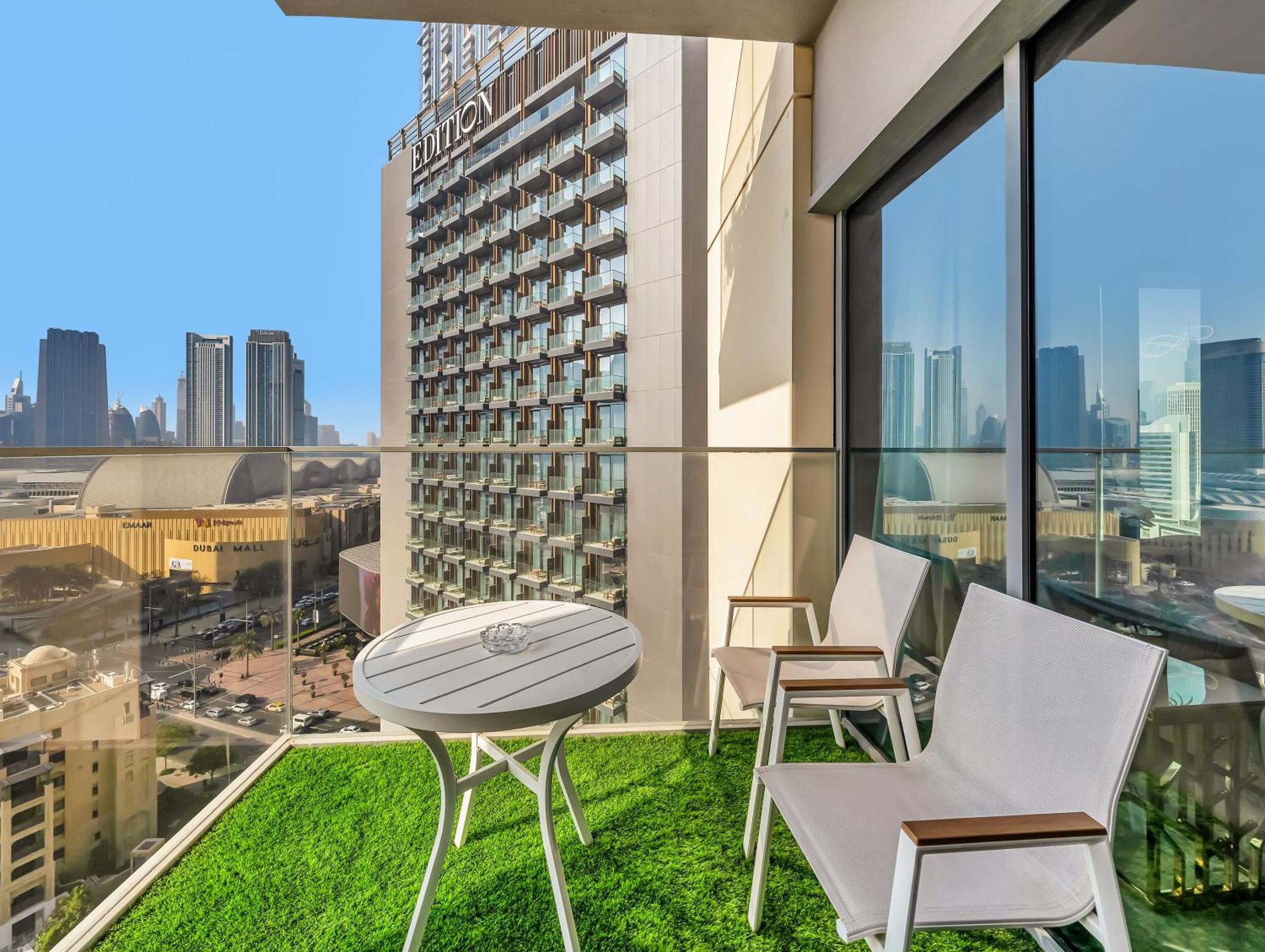 Luxurious In Burj Royale With Led Burj Khalifa Views Opposite Mall Dubai