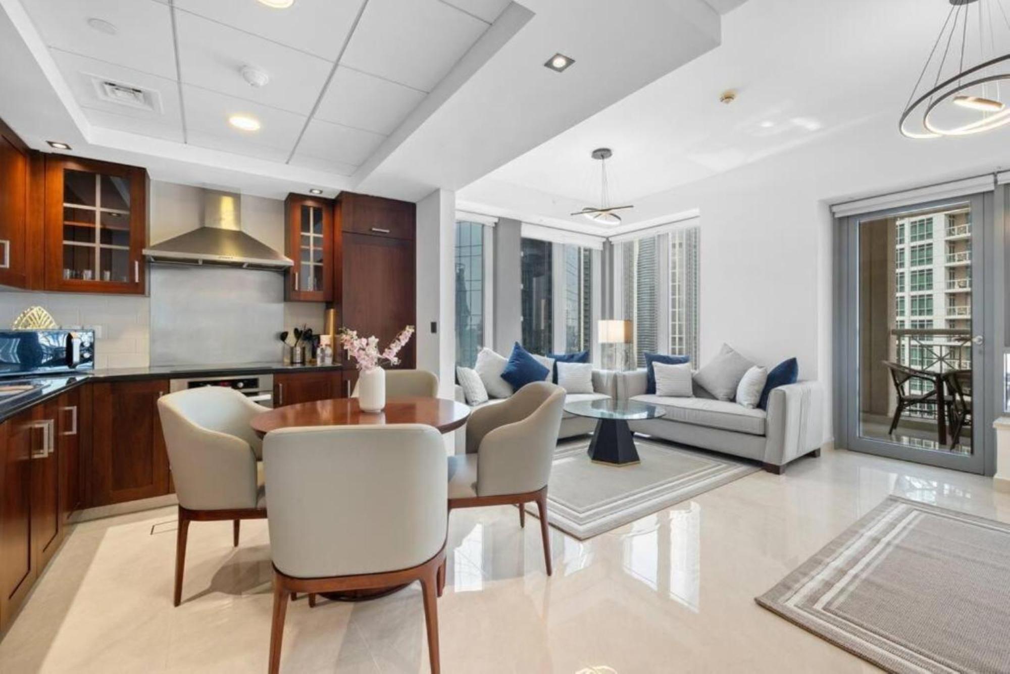 Bellavista - 29 Blvd - 2 Bedroom Fabulous Fountain View Apartment Dubai