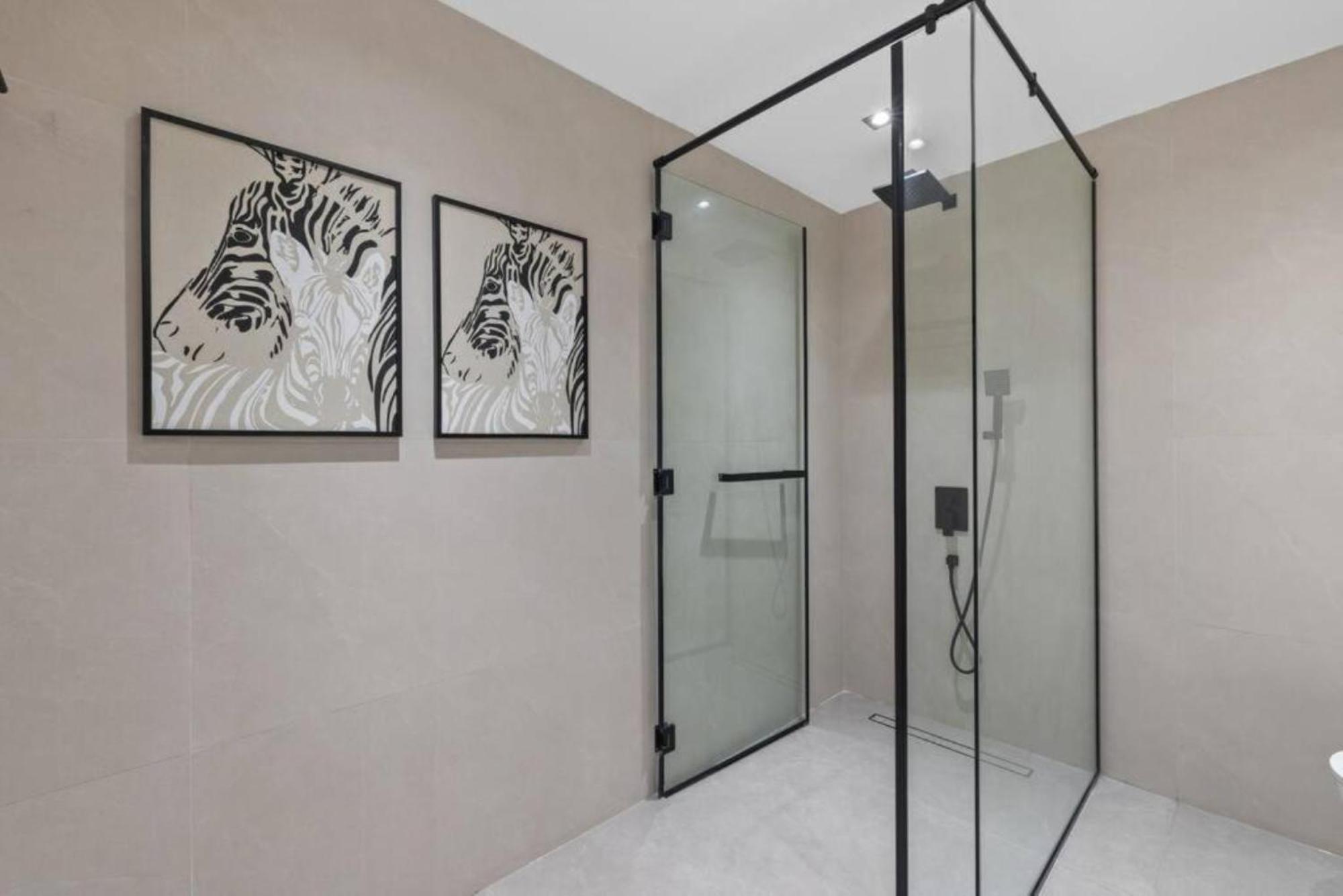 Bellavista - 29 Blvd - 2 Bedroom Fabulous Fountain View Apartment *