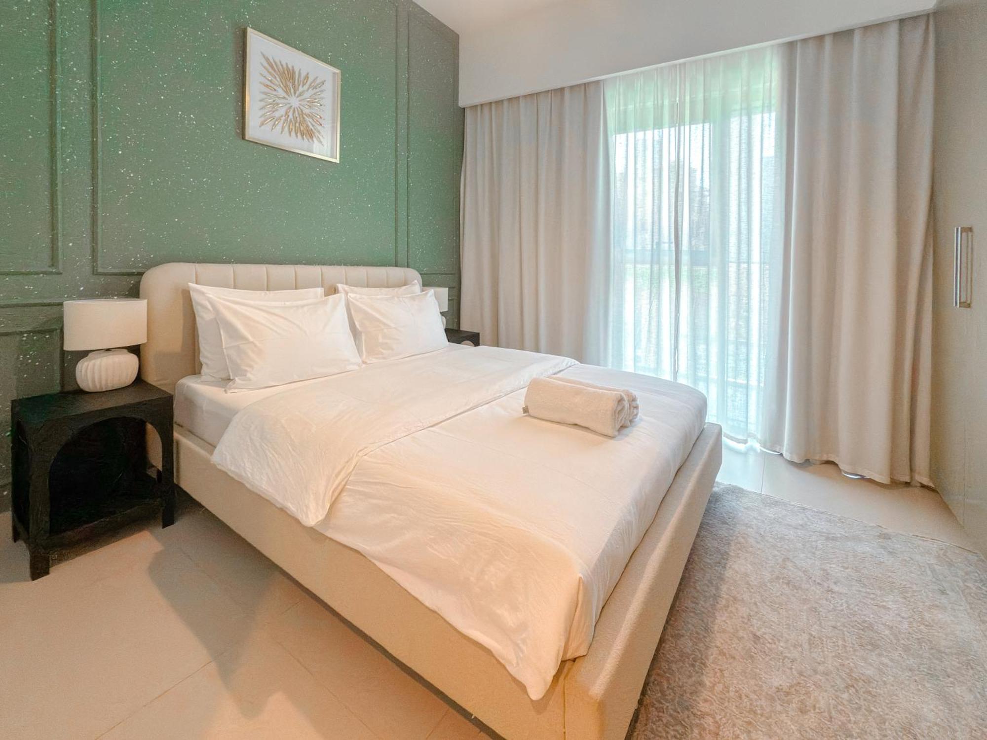 Spectacular Burj Khalifa View, 2br Luxury By Sbh Apartment *