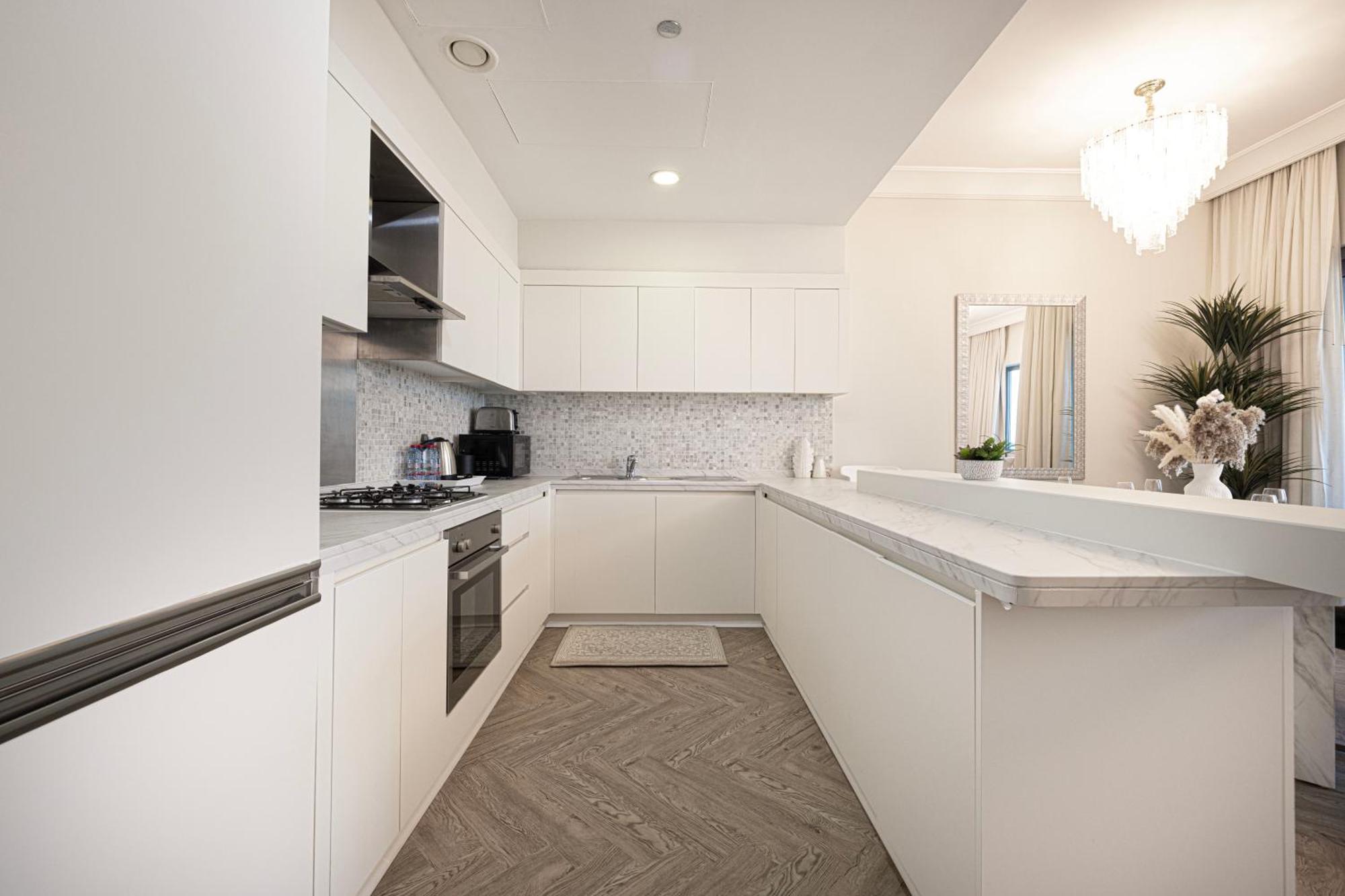Damac Maison Mall Street! 2 Bedroom Upgraded Apartment! * Dubai