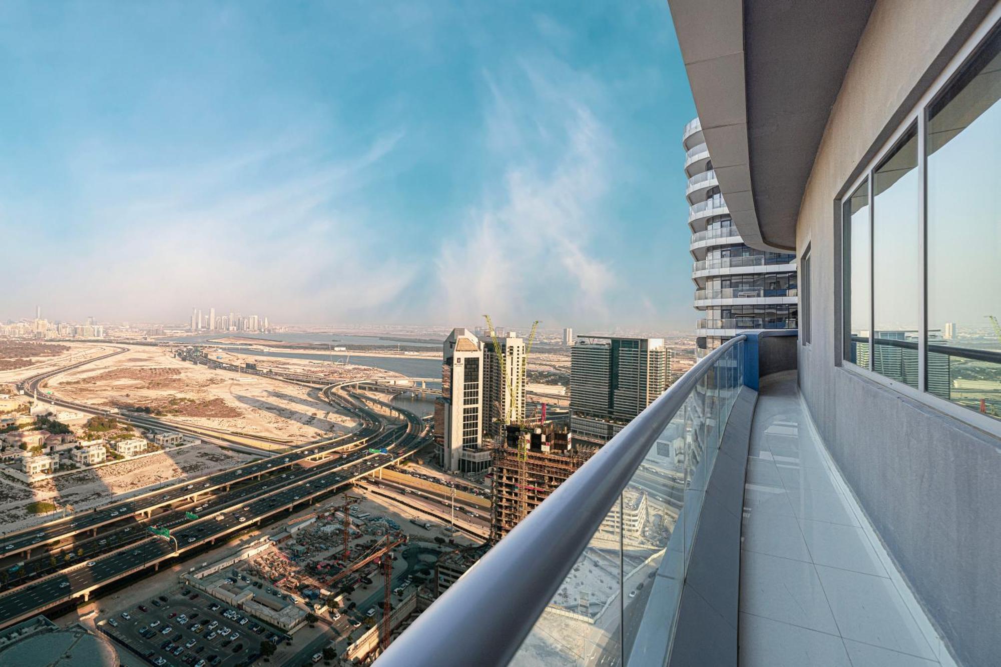Damac Maison Mall Street! 2 Bedroom Upgraded Apartment! Apartment *