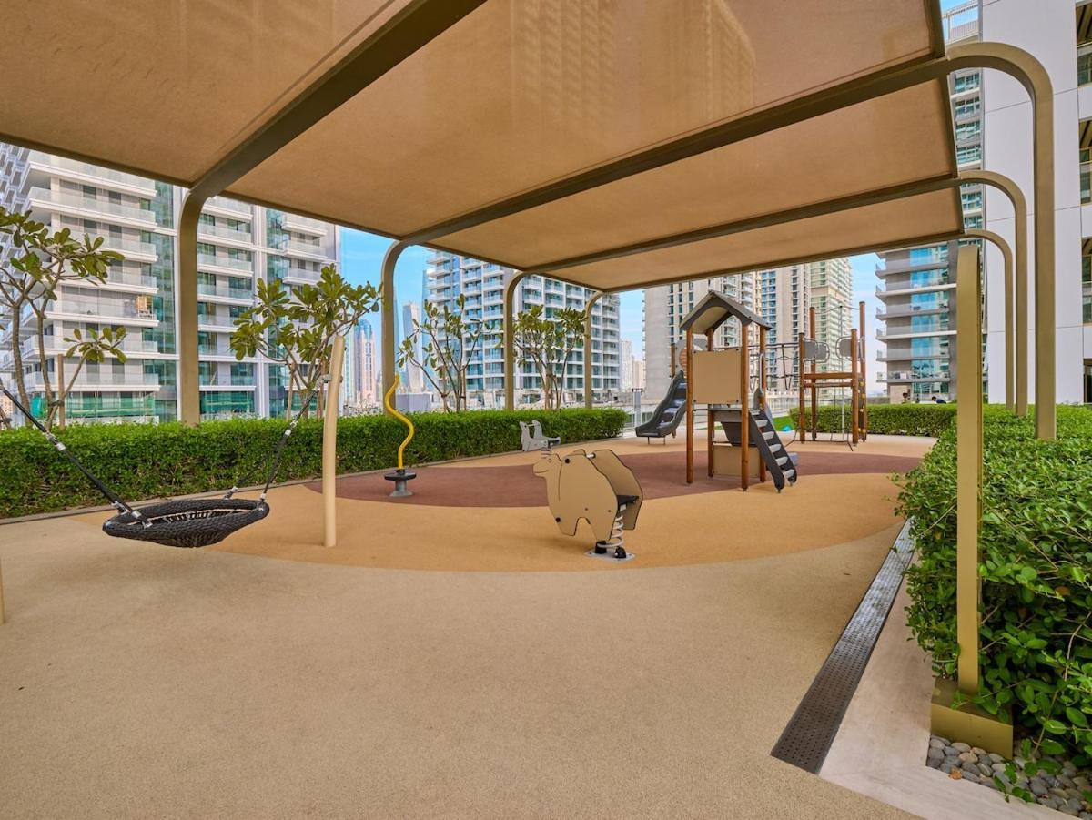 Apartment Luxury Spacious 2 Bedroom Private And Views Dubai