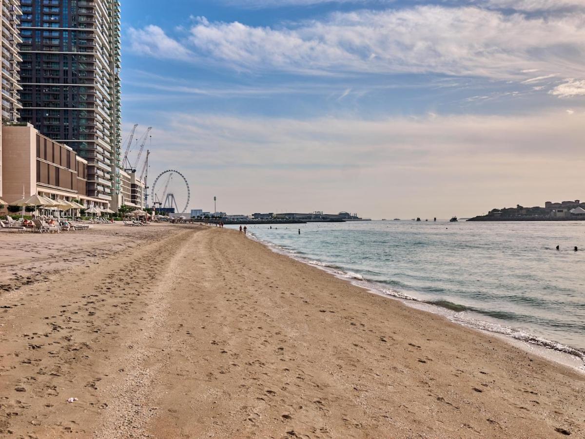 Apartment Luxury Spacious 2 Bedroom Private And Views