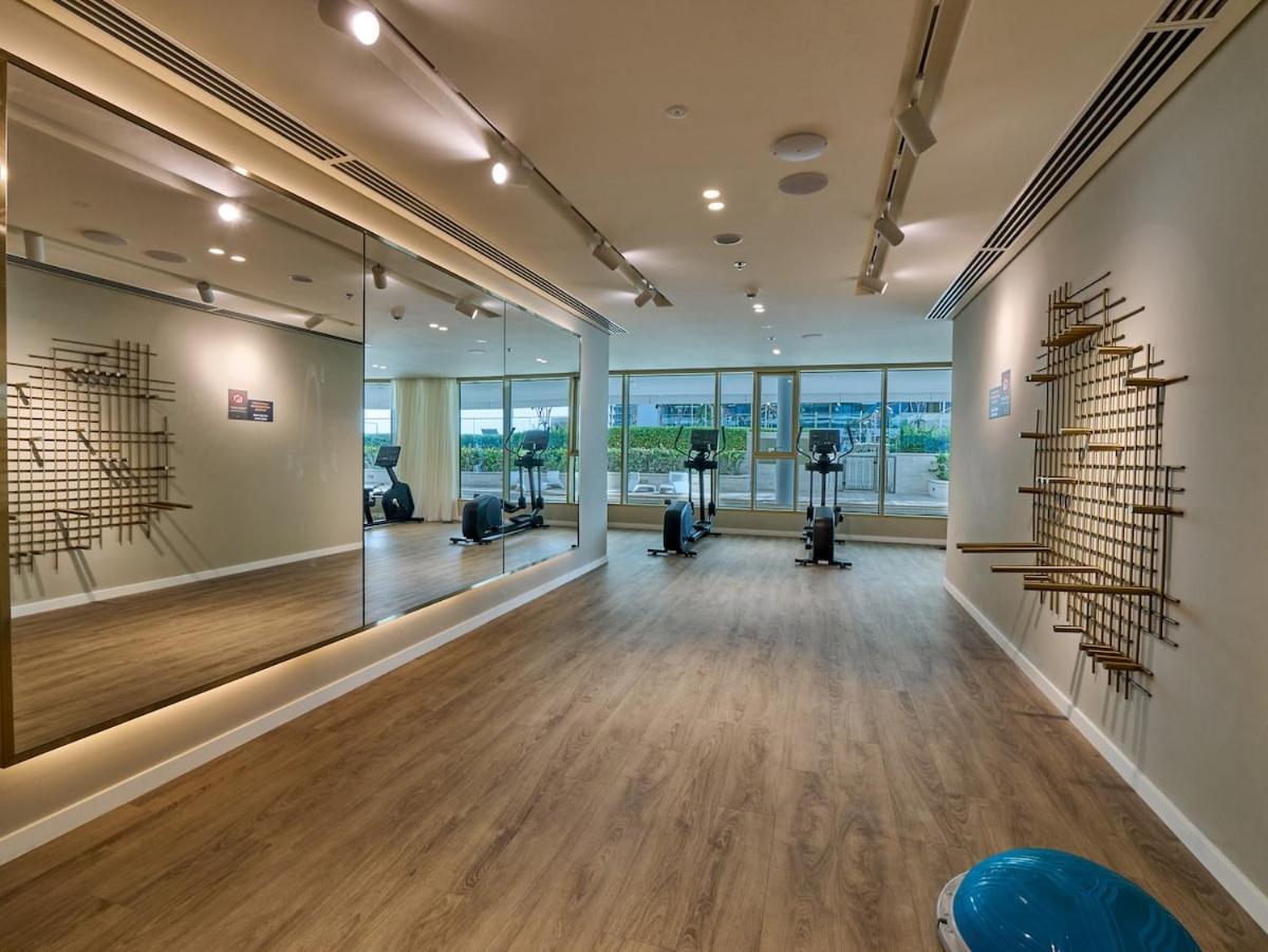 Luxury Spacious 2 Bedroom Private And Views Apartment