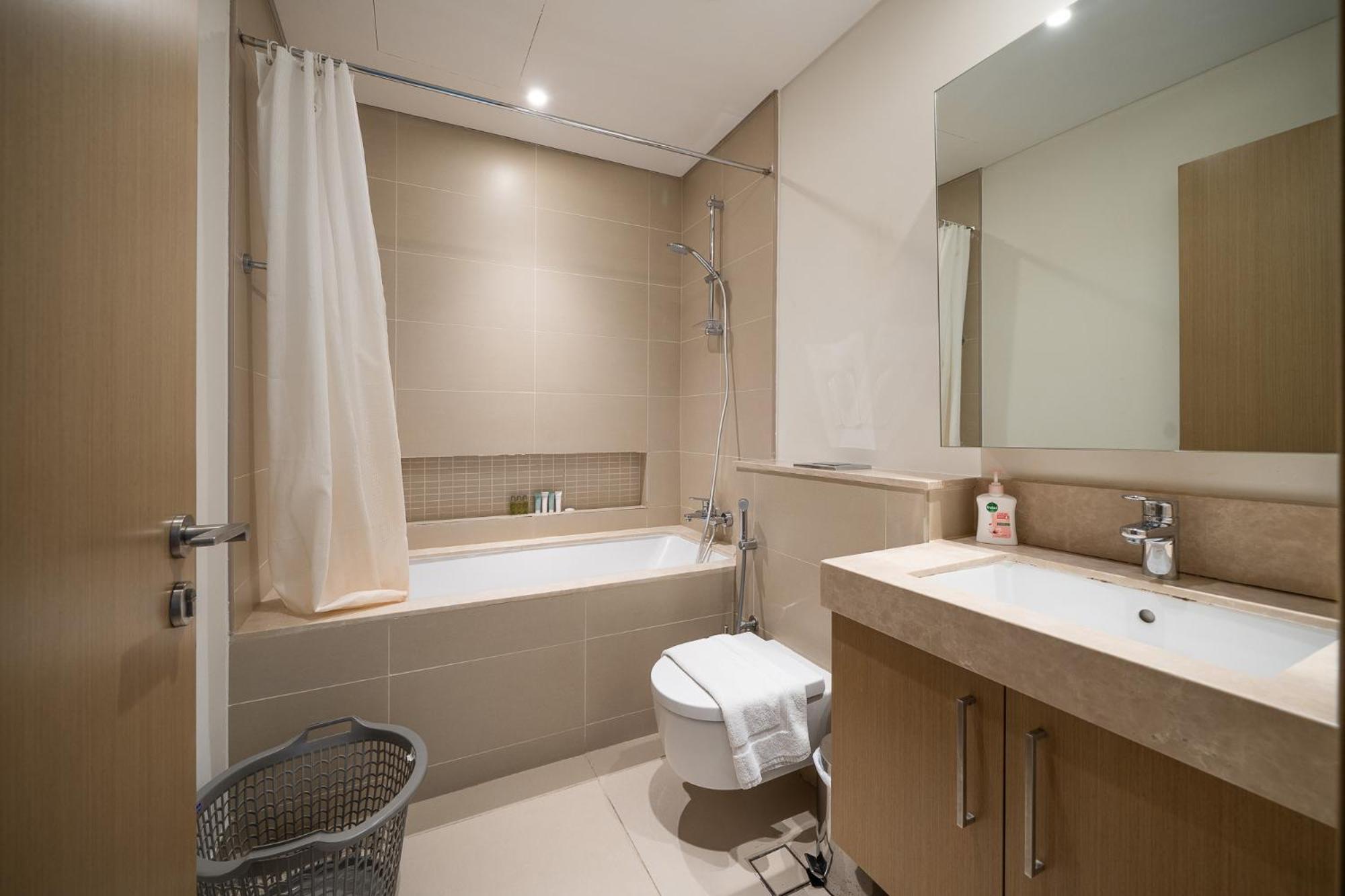 Apartment Alh Vacay 1 Bedroom In 5242 Tower 2 Dubai