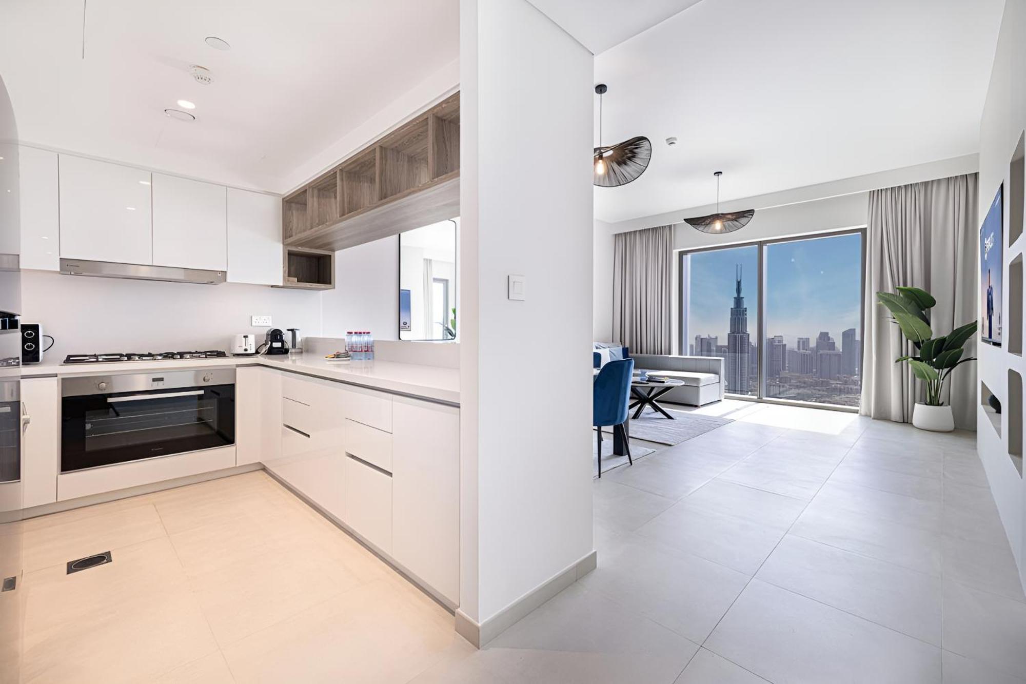 Mall Connection - Burj Views - Turf Balcony Apartment Dubai