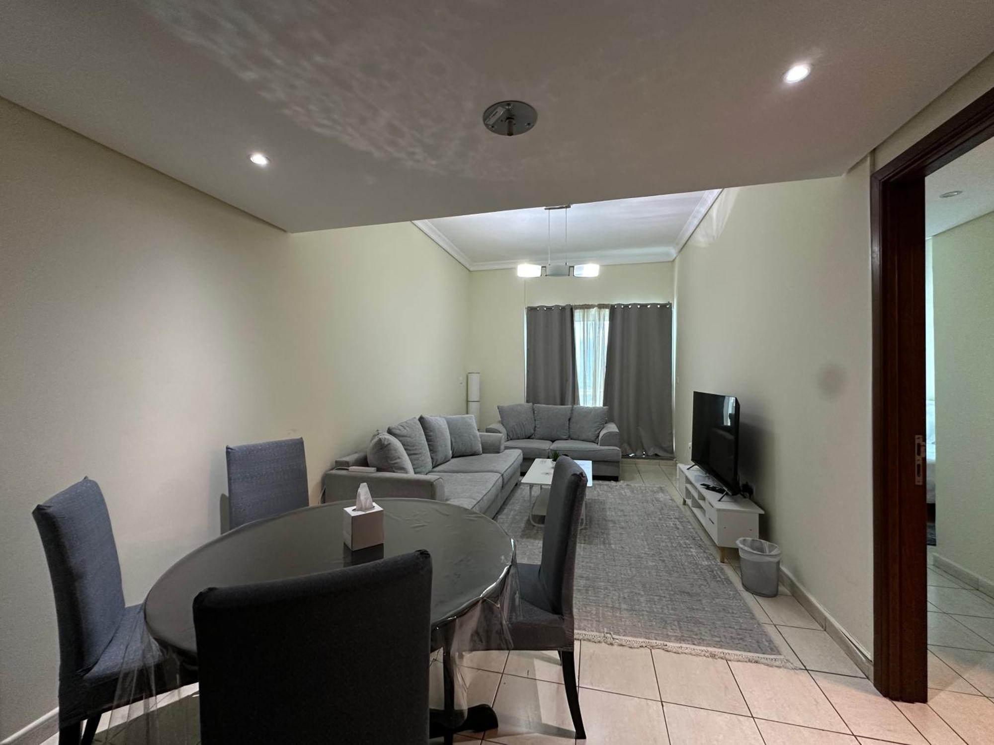 Apartment View 1br Jlt 1 Min To Metro