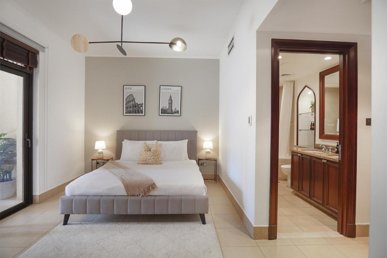 Easygo- Spacious-authentic-city Center *