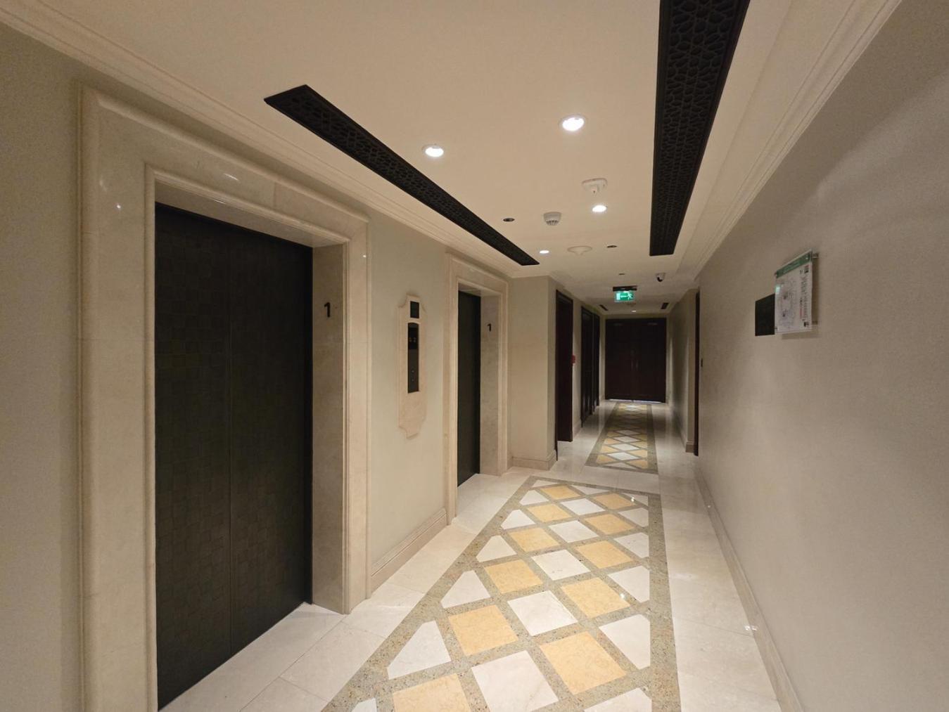 Apartment Easygo- Spacious-authentic-city Center Dubai