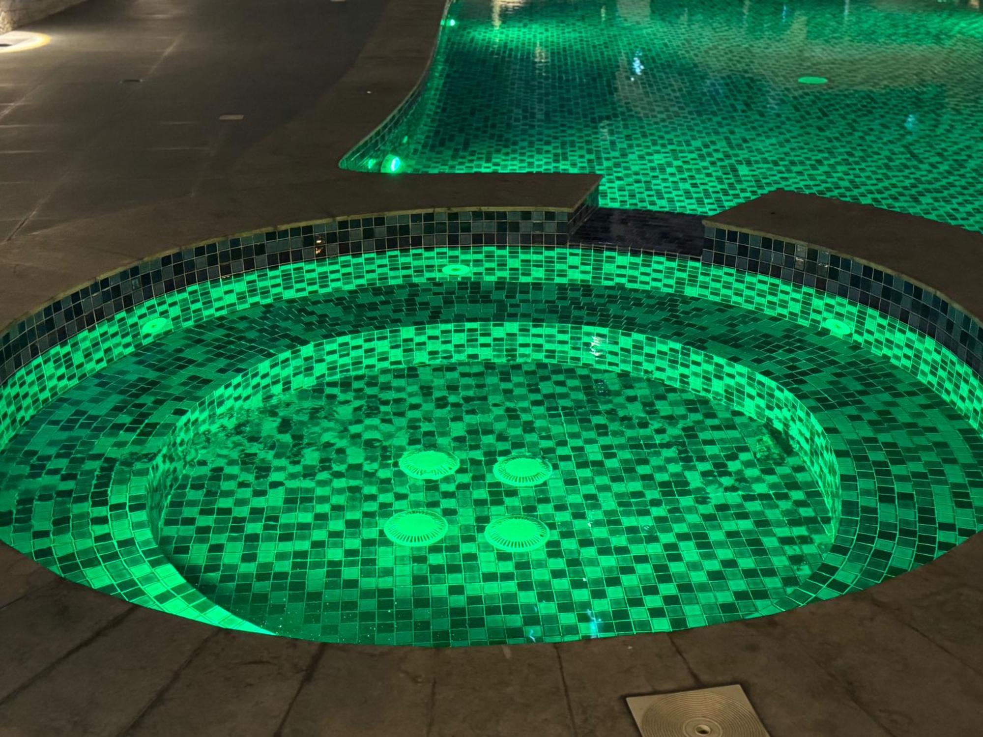 Marina Luxury - Tie * Dubai