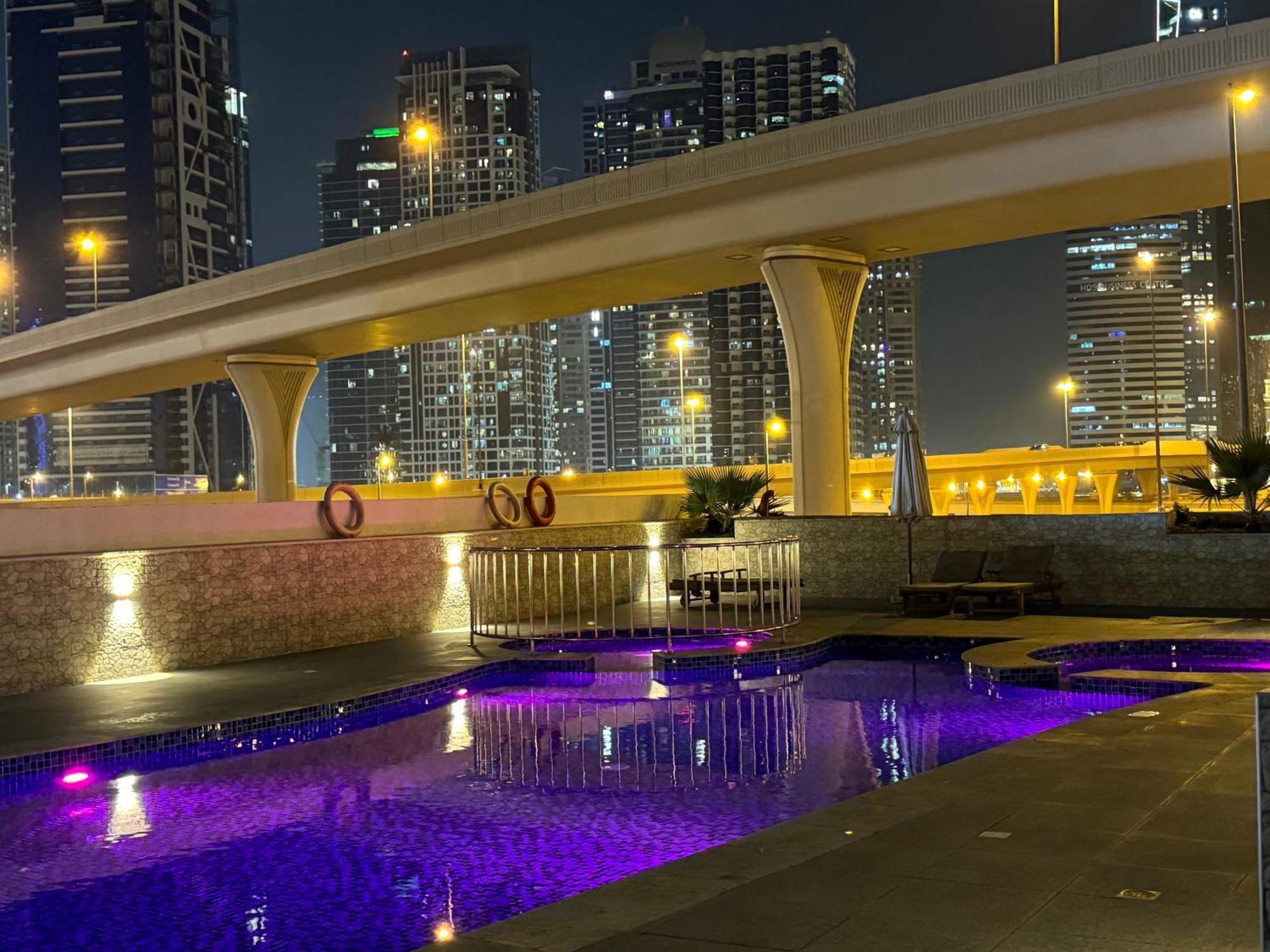 Marina Luxury - Tie * Dubai
