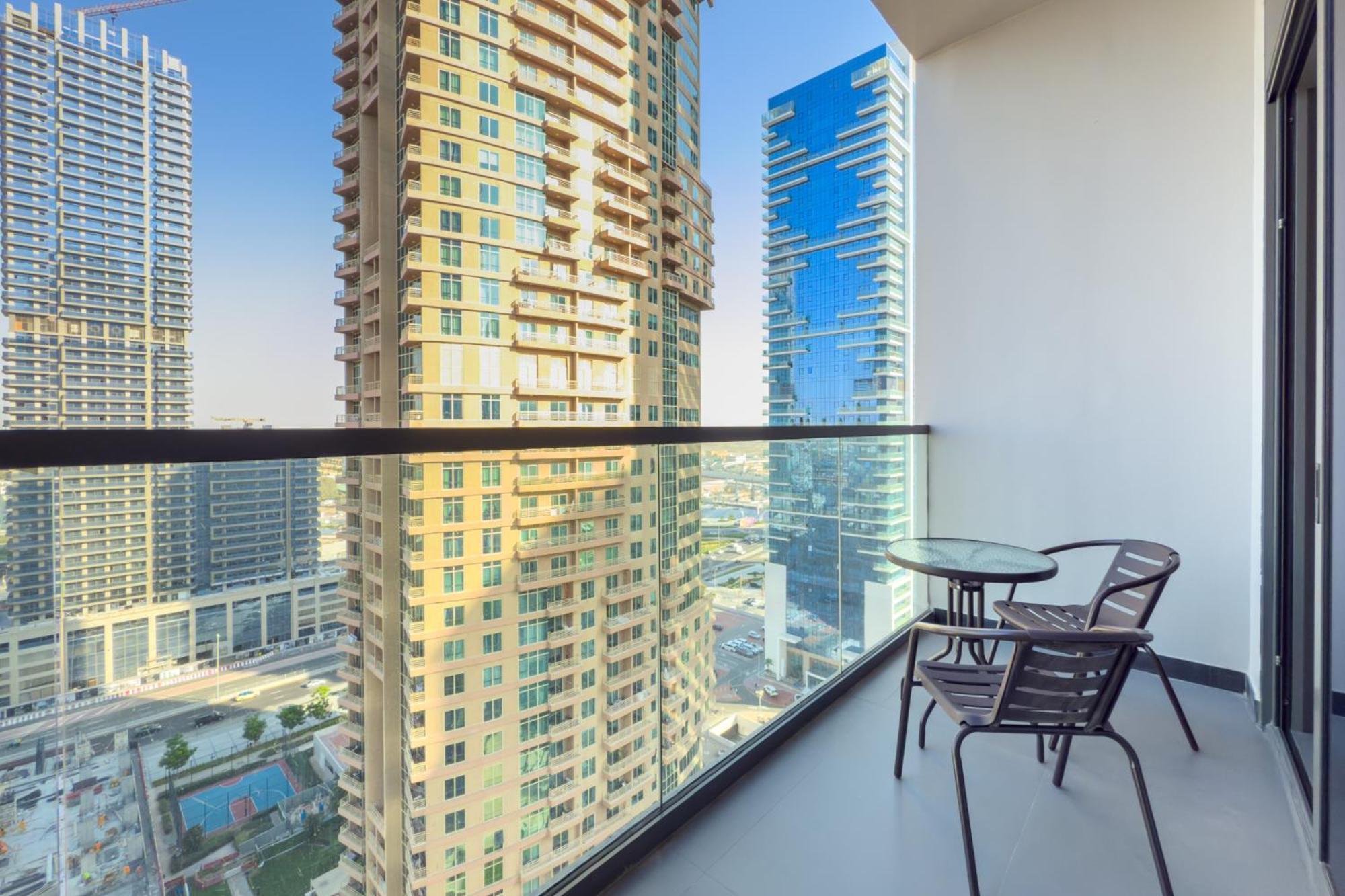 Brand New Luxury One Bedroom Apartment Dubai