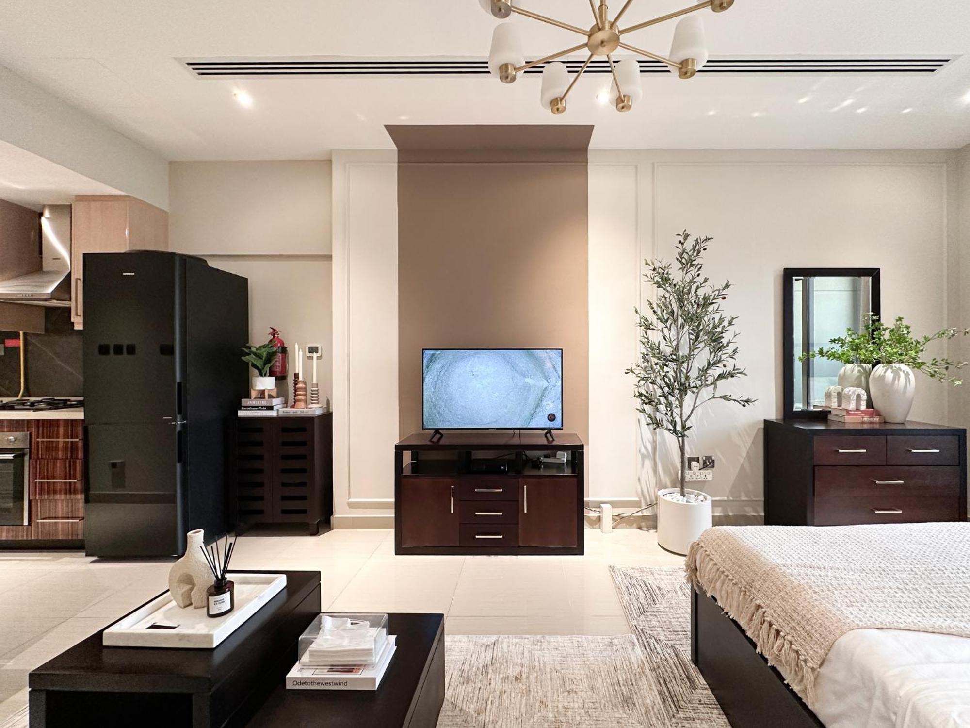 Trophy - Downtown Scape Views Apartment
