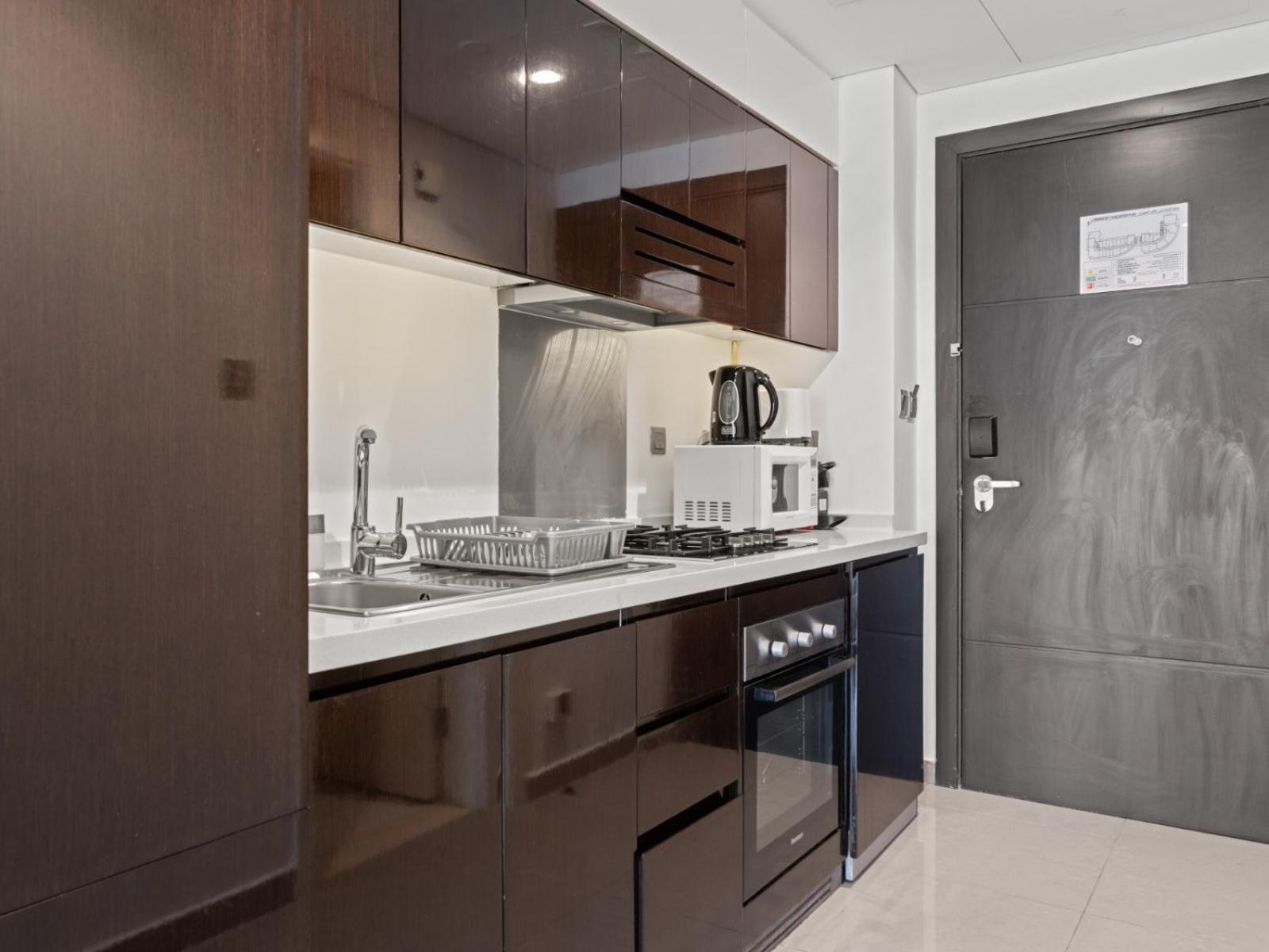 Sunlit Haven - Luxury Living In Majestine * Dubai