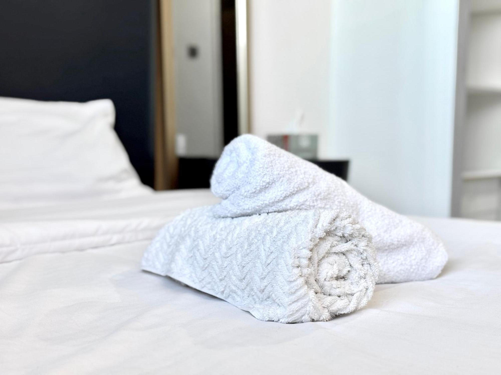 Al Manara Classic Deluxe Sheikh Zayed Apartment *