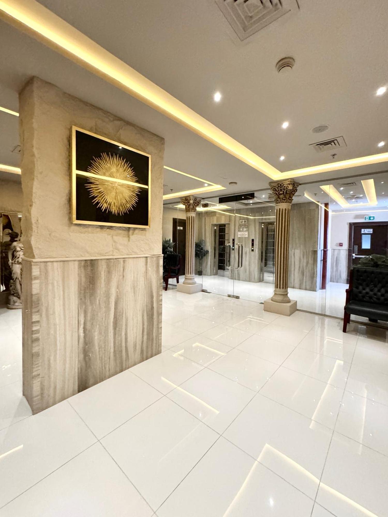Apartment Al Manara Classic Deluxe Sheikh Zayed *