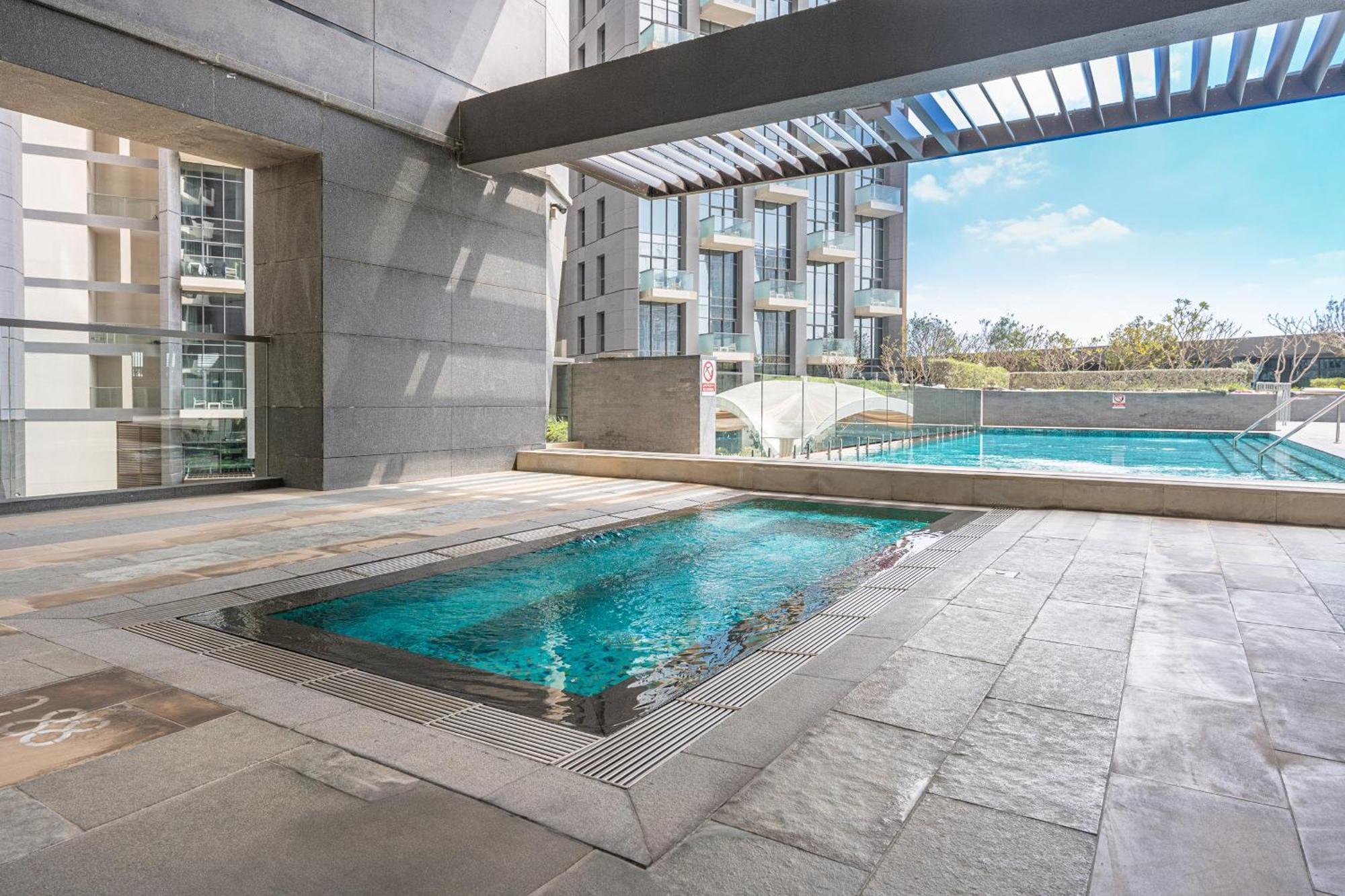 1706 Atria Apartment *
