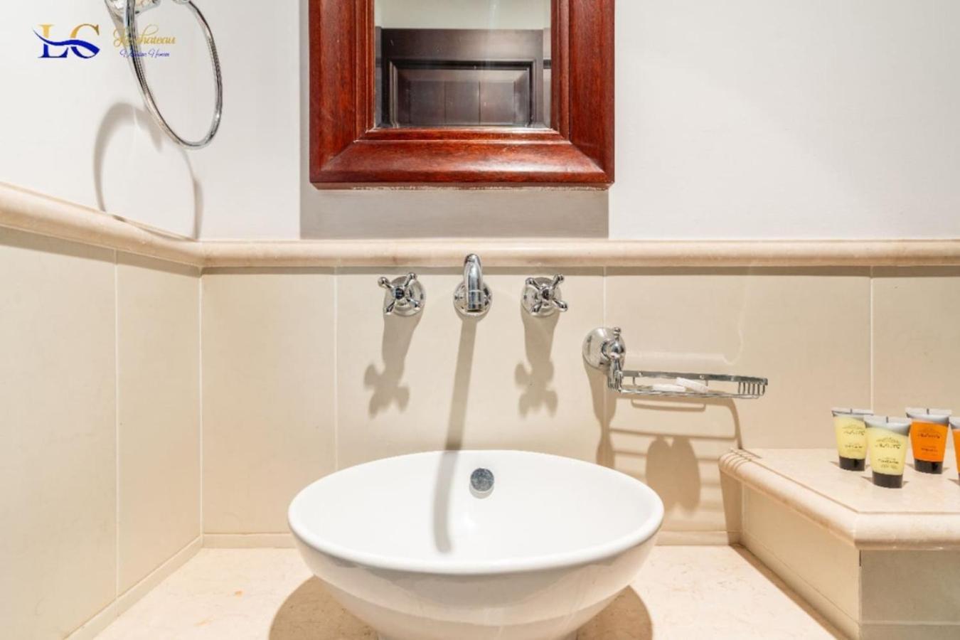 2bed At Zaafaran 2, Downtown Apartment *