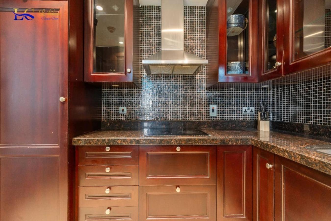 2bed At Zaafaran 2, Downtown * Dubai