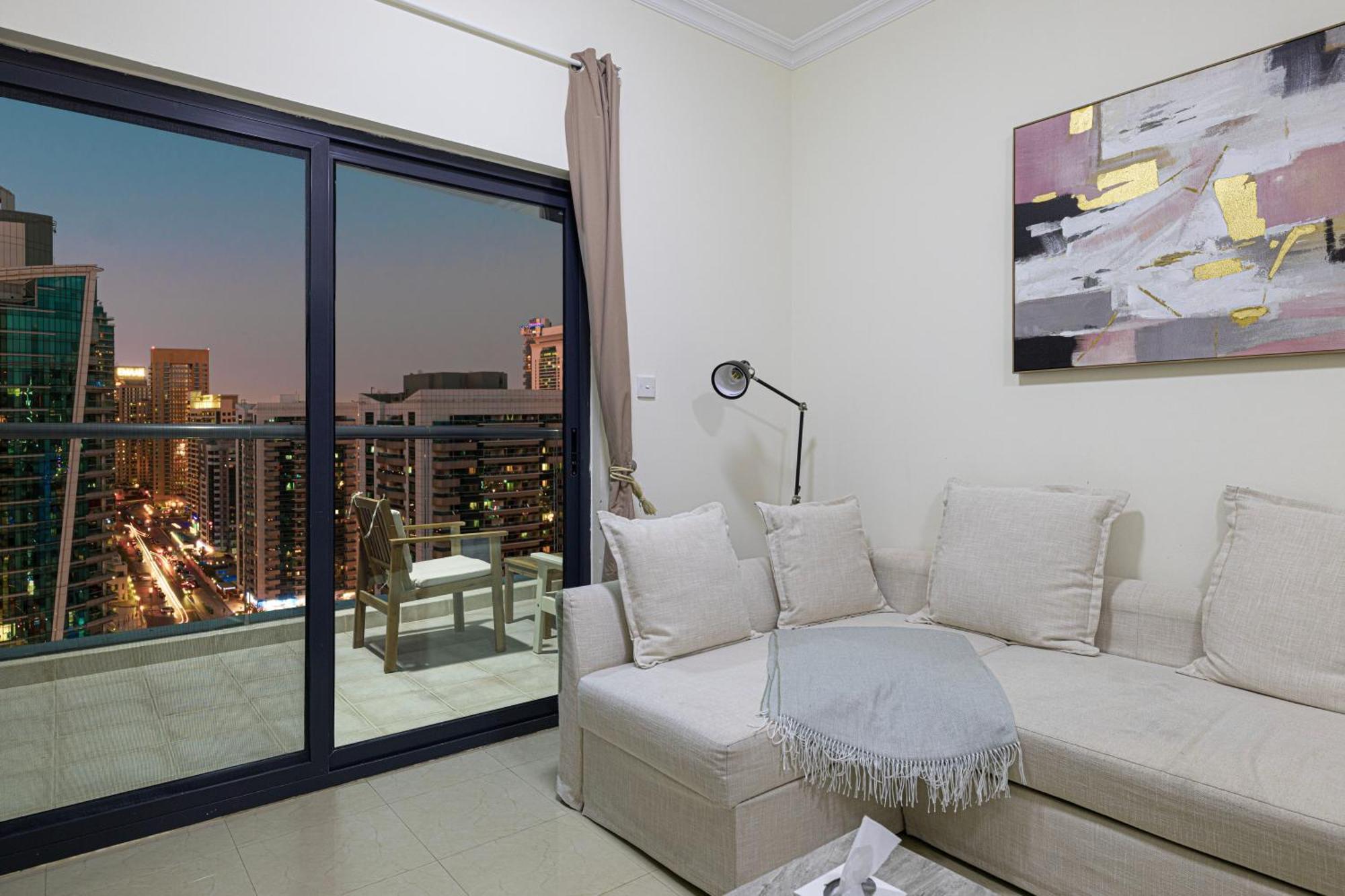 Perfect - 1bedroom With Full Marina View Apartment *