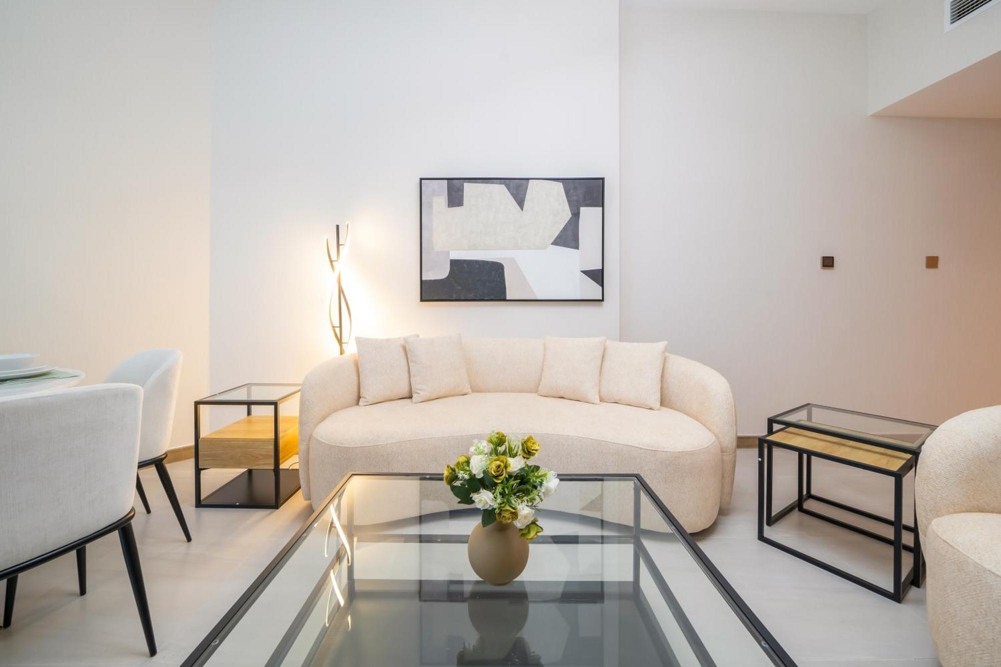 Indulge In Luxury 1br Unit At Missoni Urban Oasis