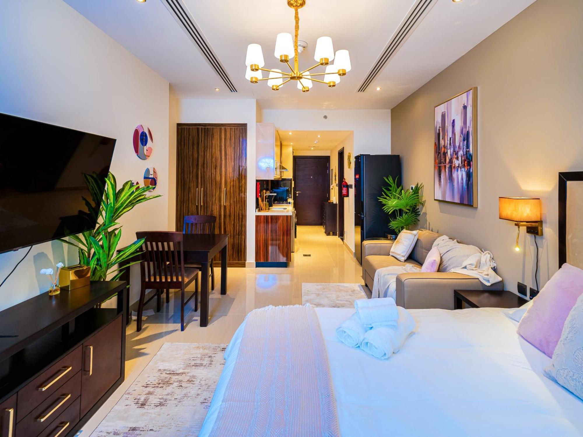 Cozy With Burj Khalifa Views Apartment Dubai