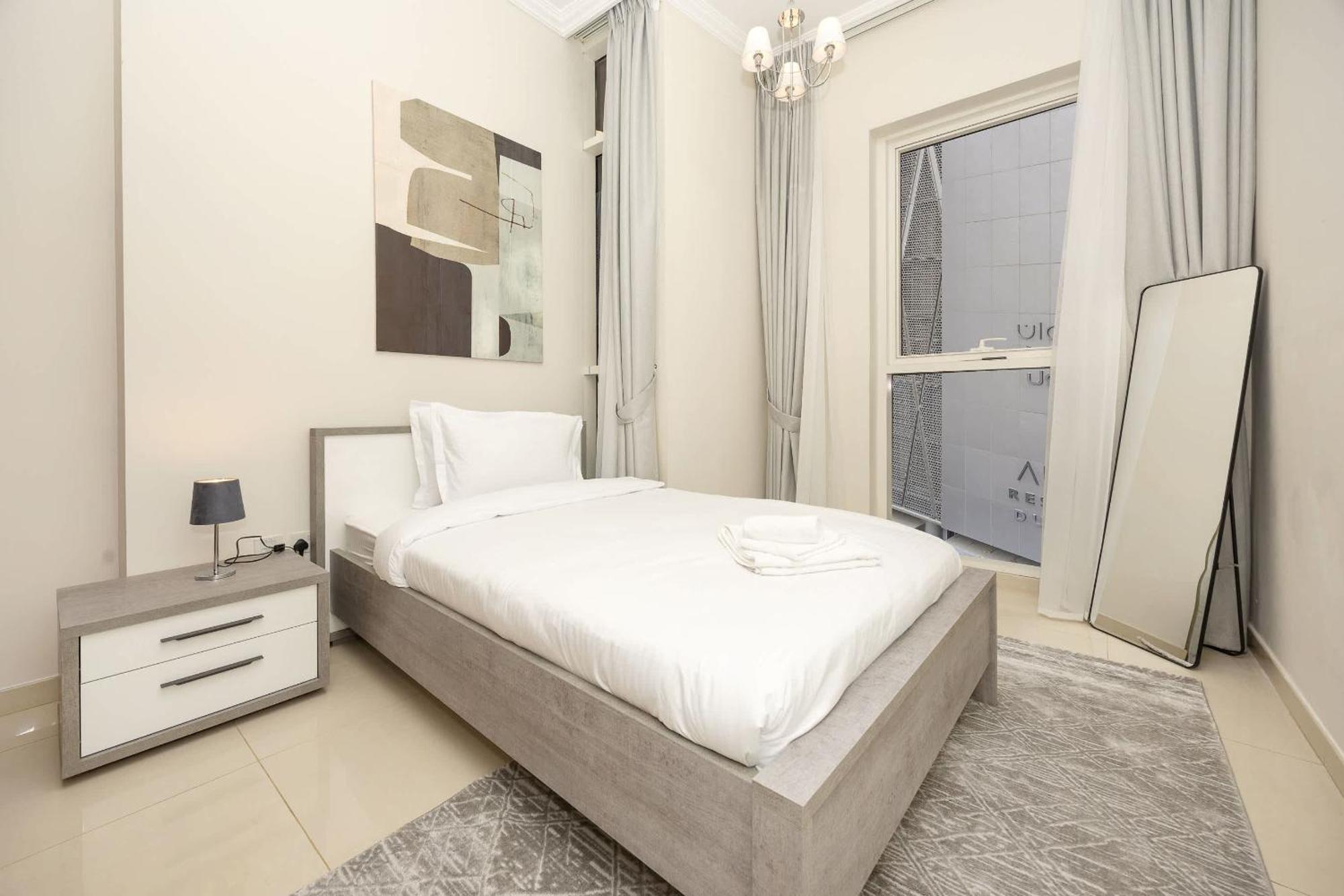 Prime Downtown - Steps From Burj Khalifa * Dubai