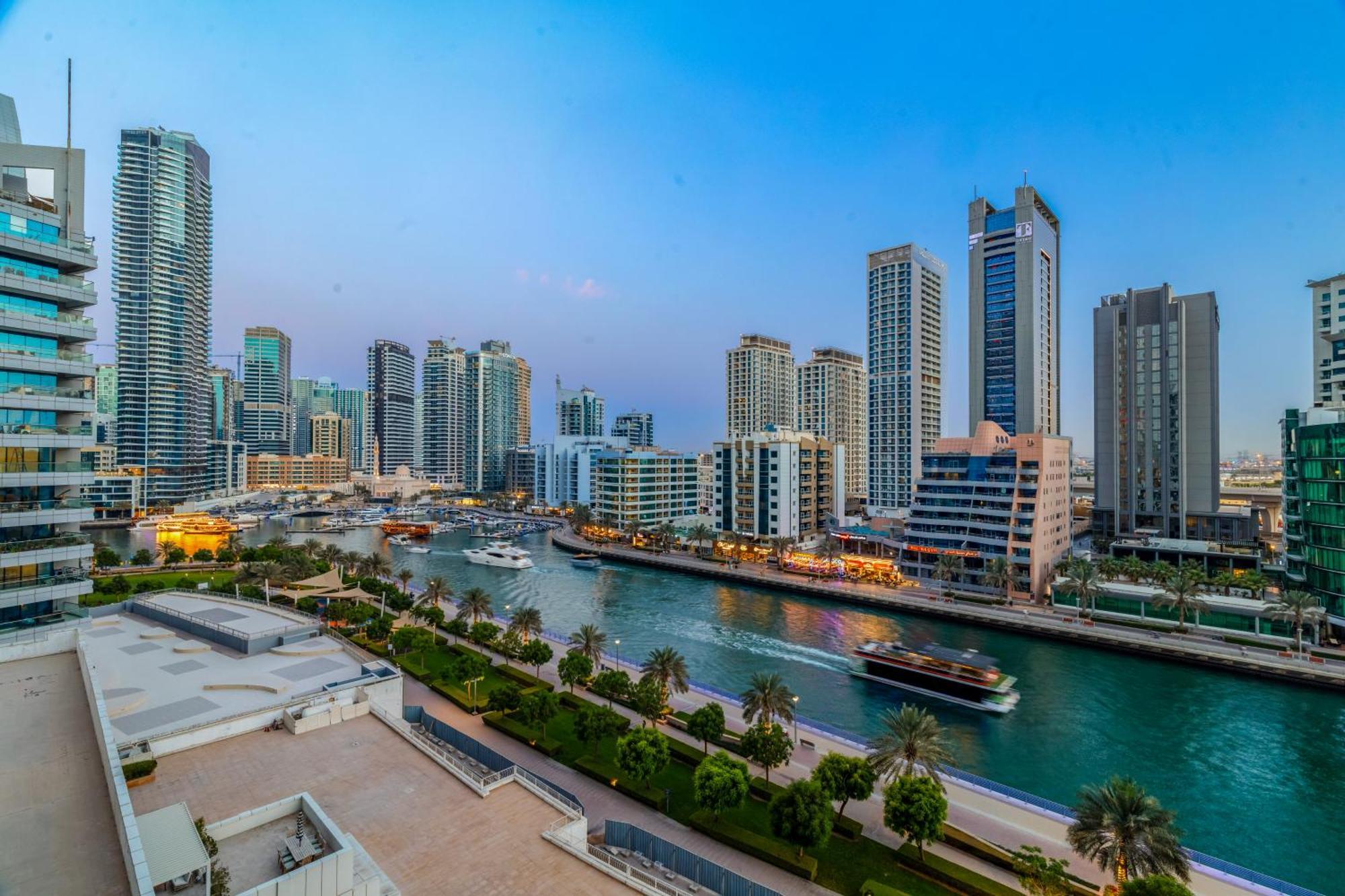 Apartment Luxury Marina View With Jacuzzi, Arcade & Balcony Dubai