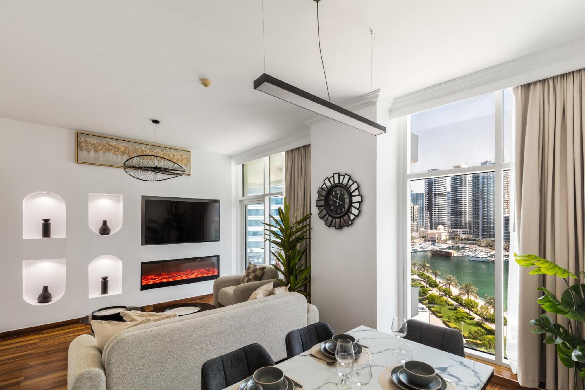 Luxury Marina View With Jacuzzi, Arcade & Balcony *