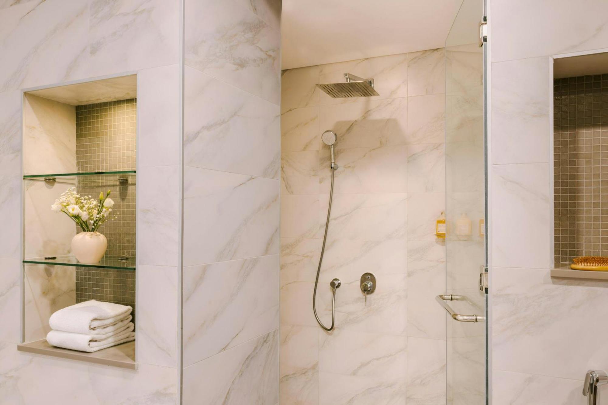 Sonder By Marriott Bonvoy Downtown Towers Dubai