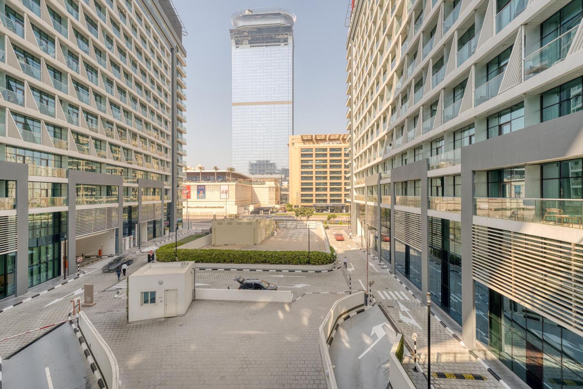Apartment Beachfront Right By Nakheel Mall *