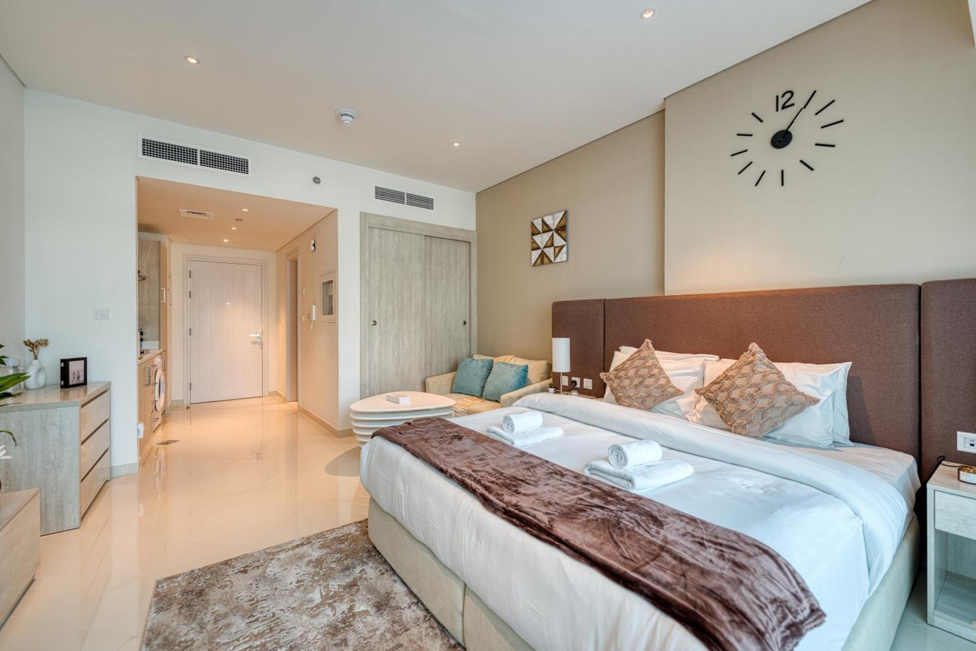 Beachfront Right By Nakheel Mall * Dubai
