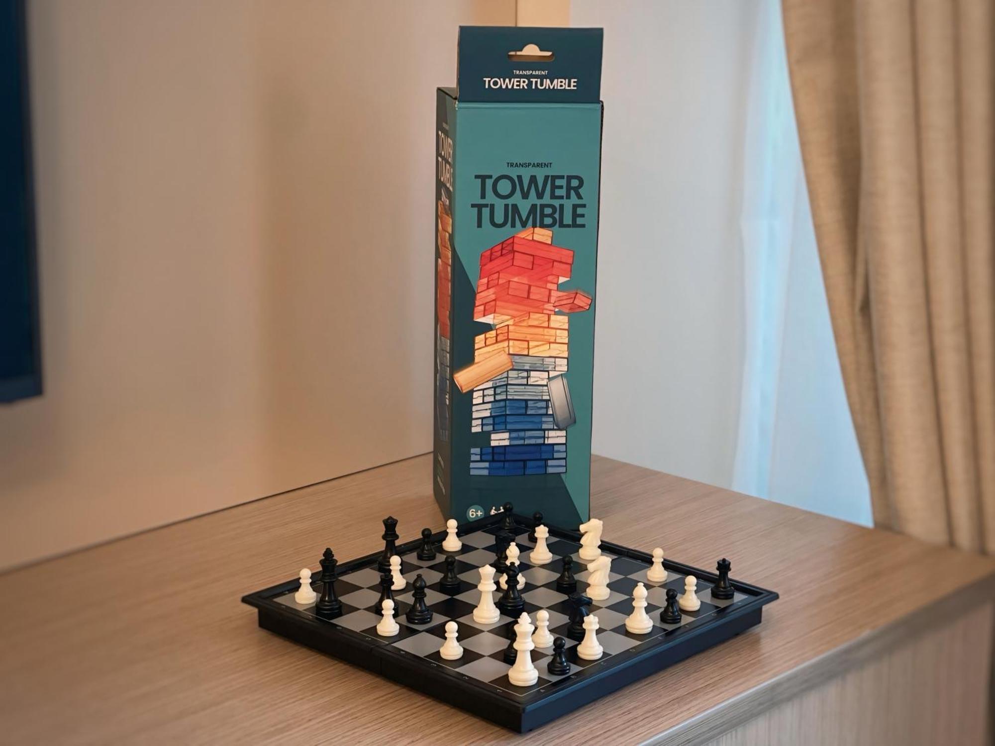 Burj View Luxury 2br In Downtown *