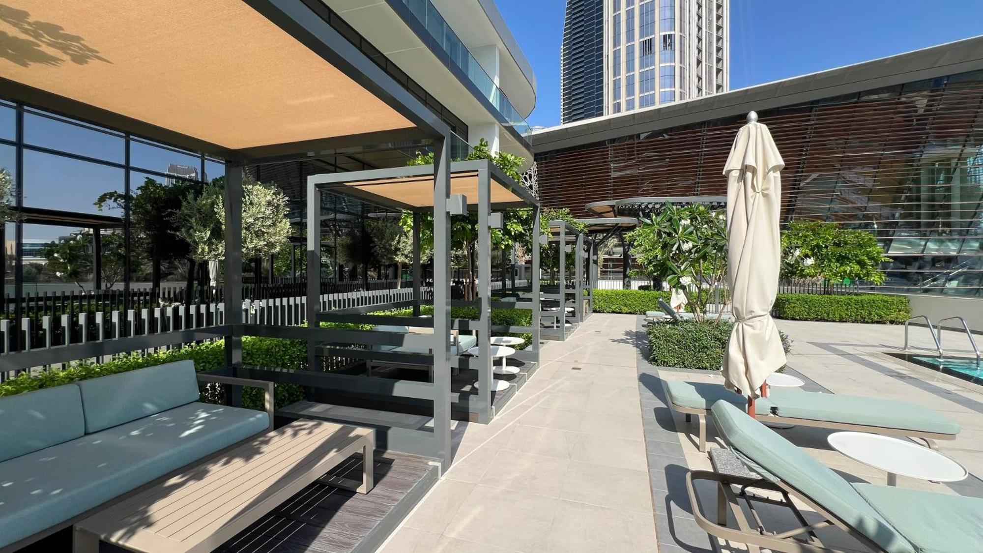 Burj View Luxury 2br In Downtown Apartment *