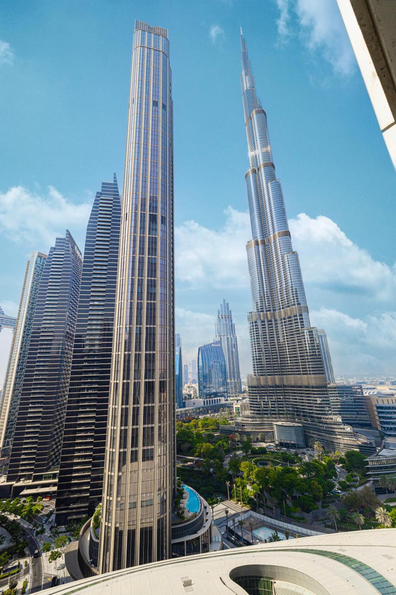 Burj View Luxury 2br In Downtown * Dubai