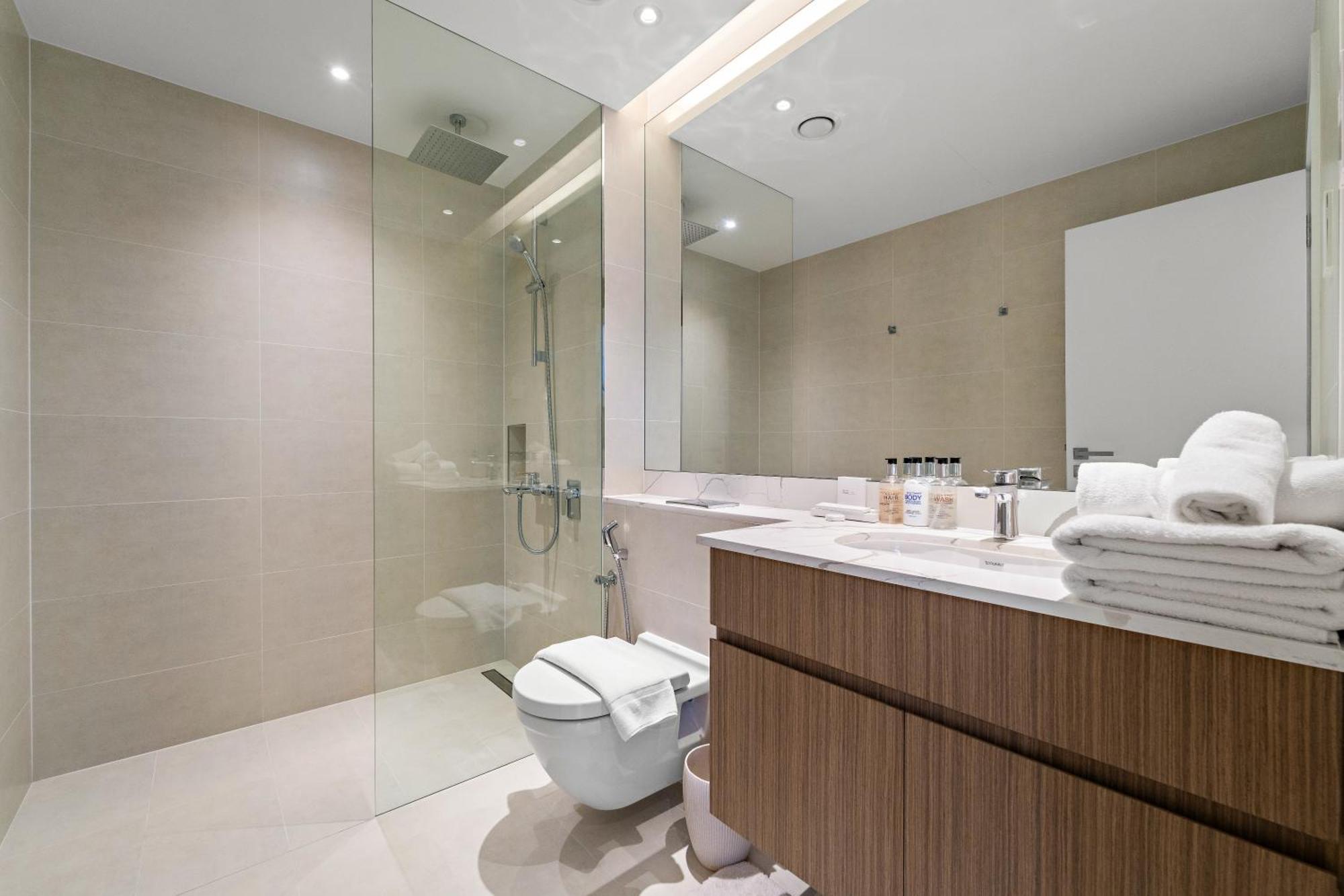 1br Coastal Retreat, La Sirene, Port De La Apartment *