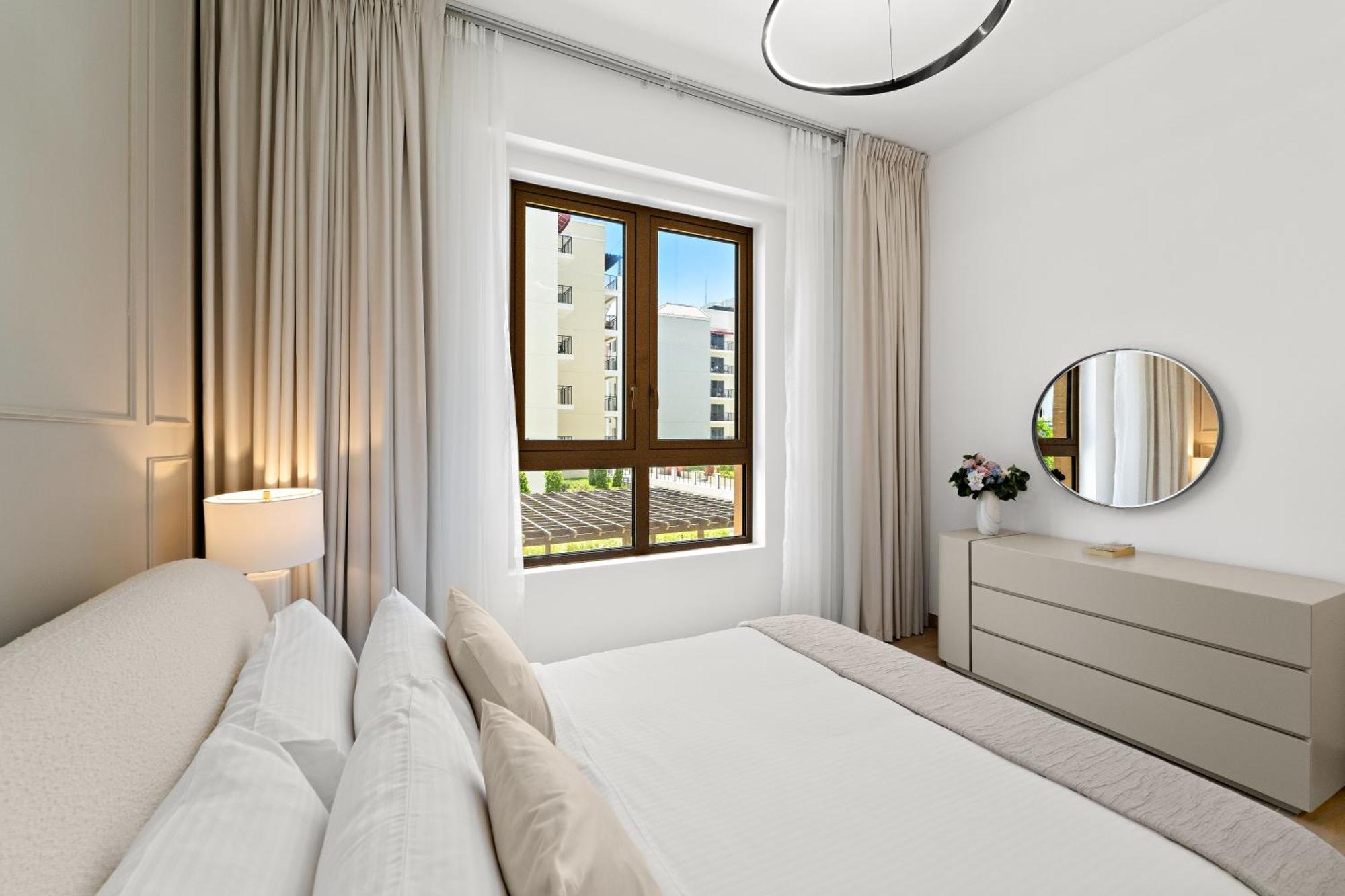 1br Coastal Retreat, La Sirene, Port De La Dubai
