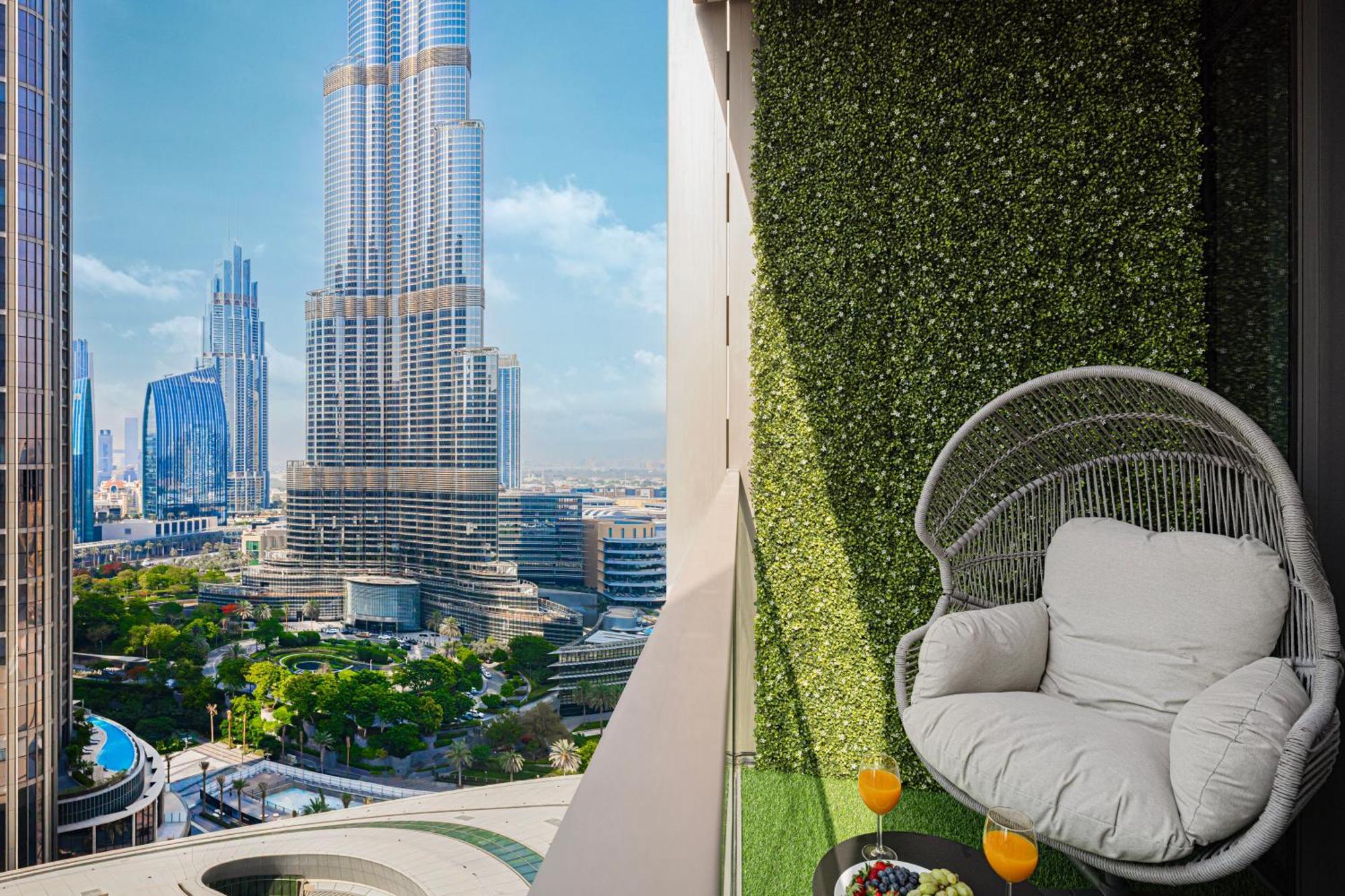 Burj View Luxury 2br In Downtown Apartment *