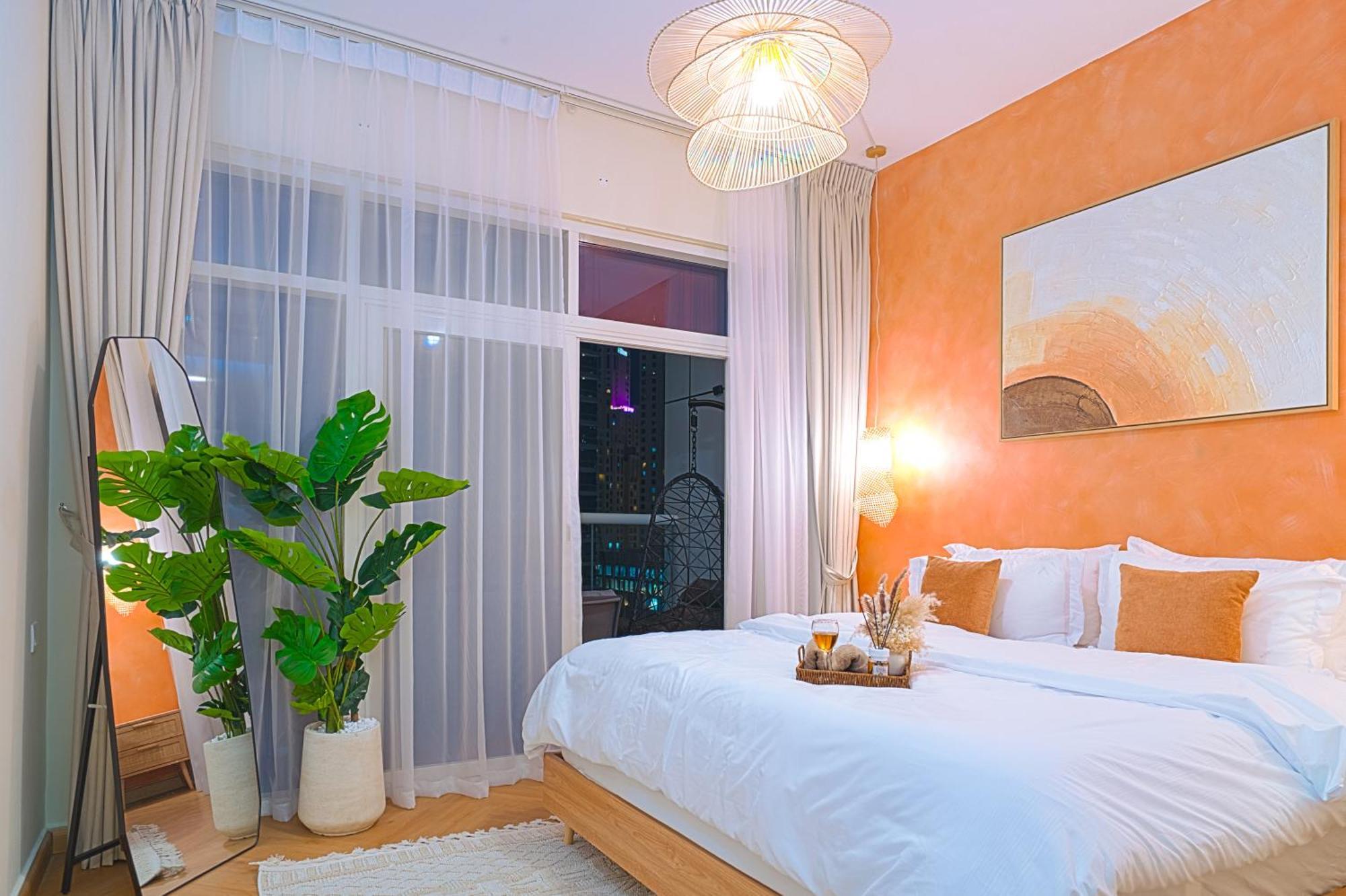 3Br Marina View Apartment In Jbr Close To Tram & Metro Apartment Dubai