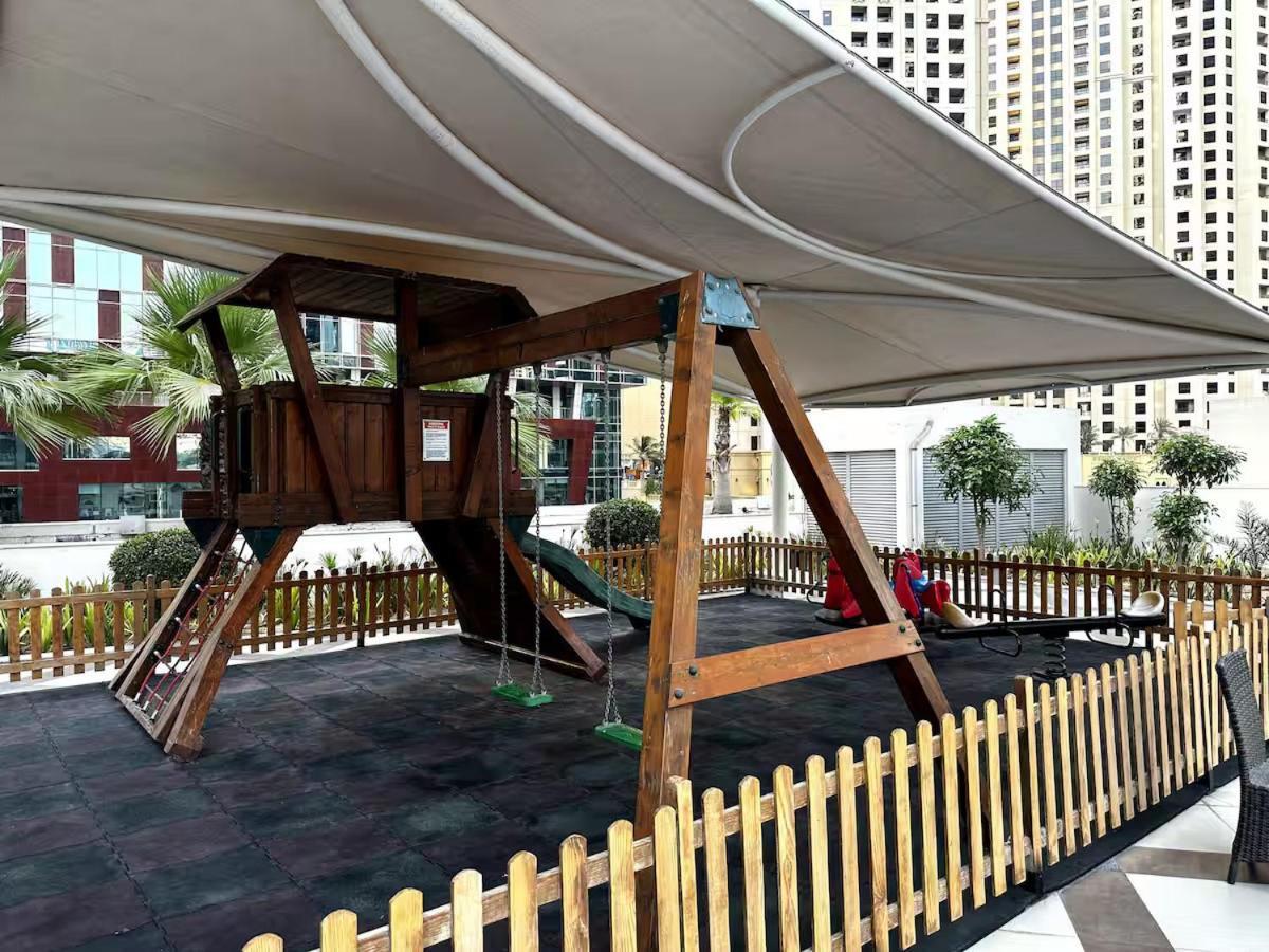3Br Marina View Apartment In Jbr Close To Tram & Metro Apartment