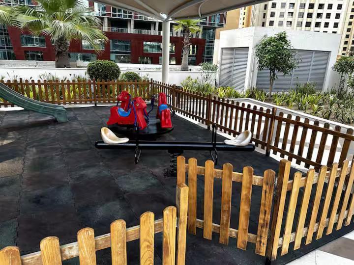3Br Marina View Apartment In Jbr Close To Tram & Metro Apartment Dubai