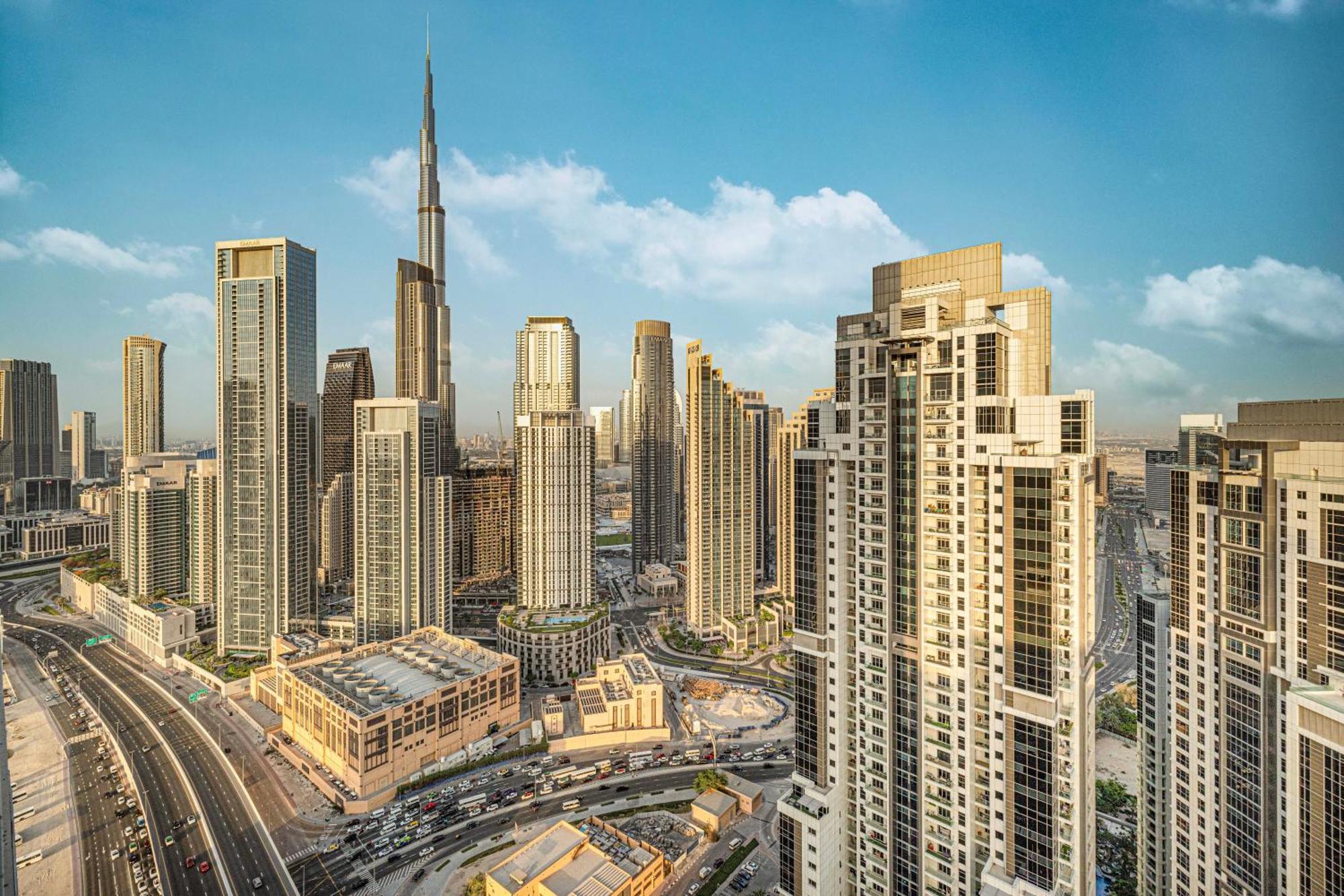 Apartment Luxe 2br With Burj Khalifa View & Infinity Pool
