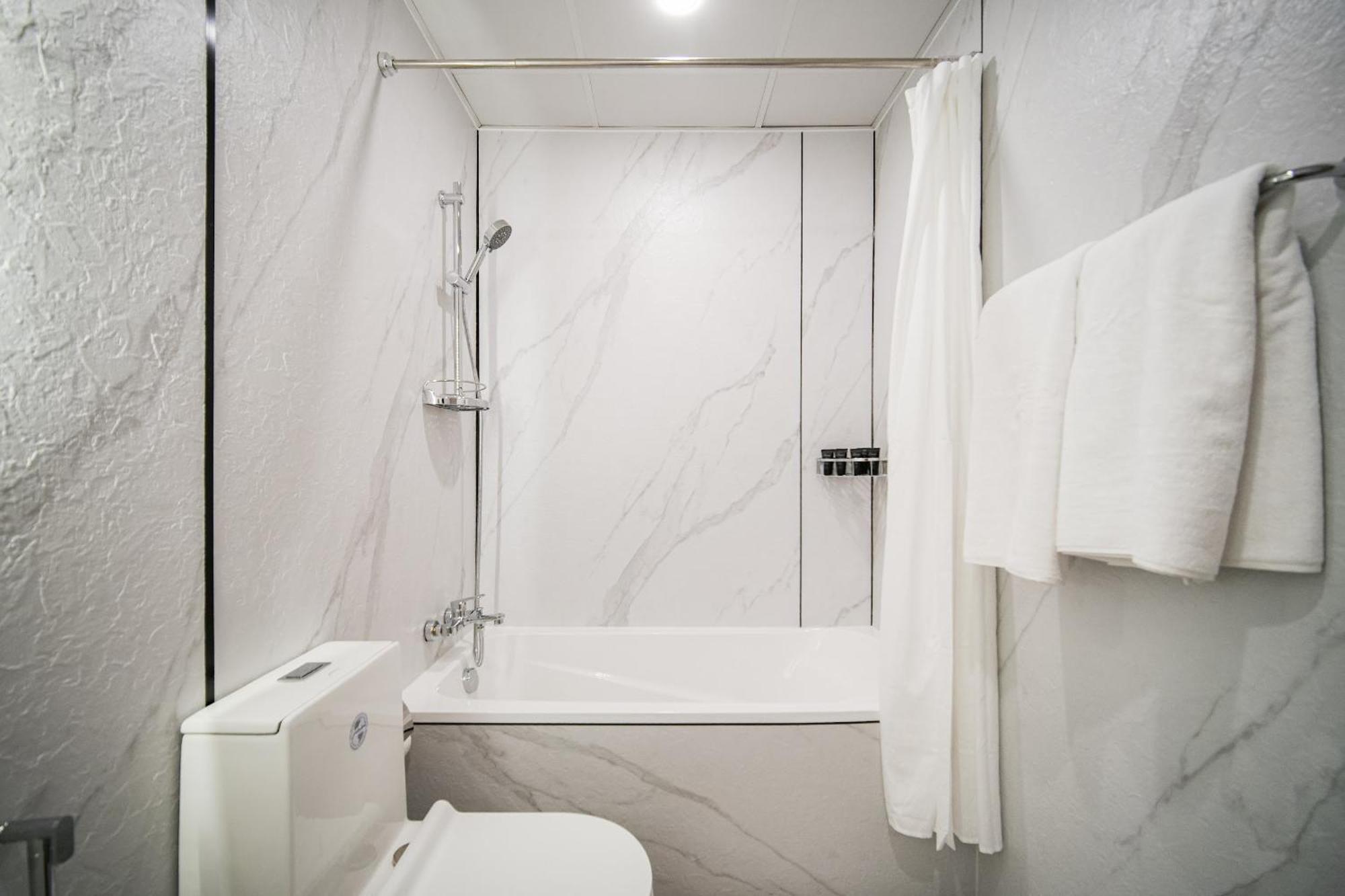 Walk To Jbr - Free Baby Gear - Marina View 2br With Terrace * Dubai